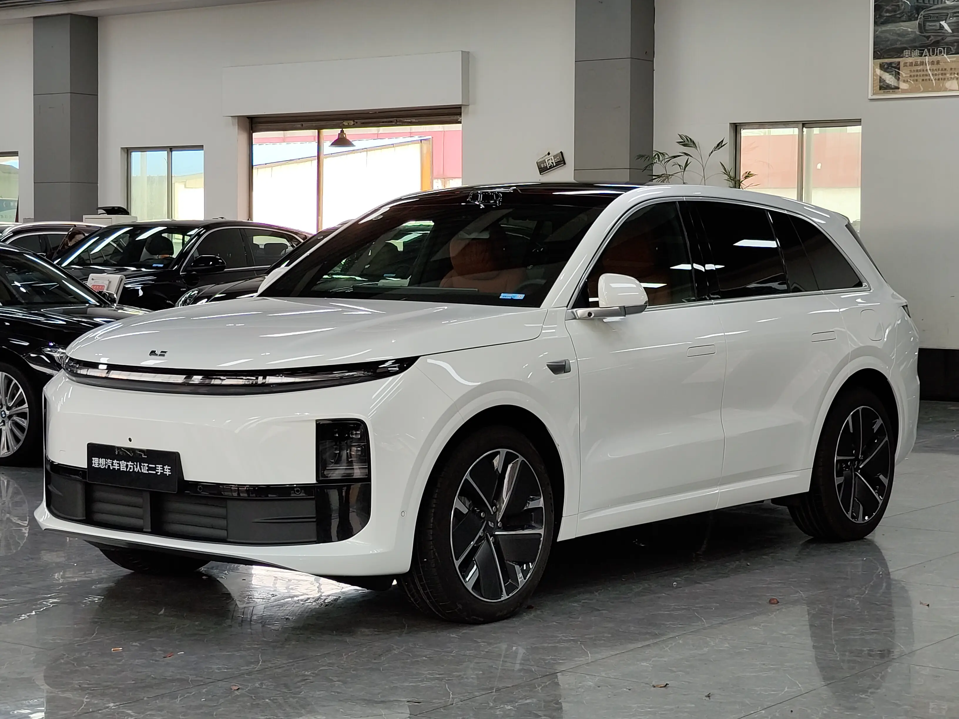 Lixiang L6