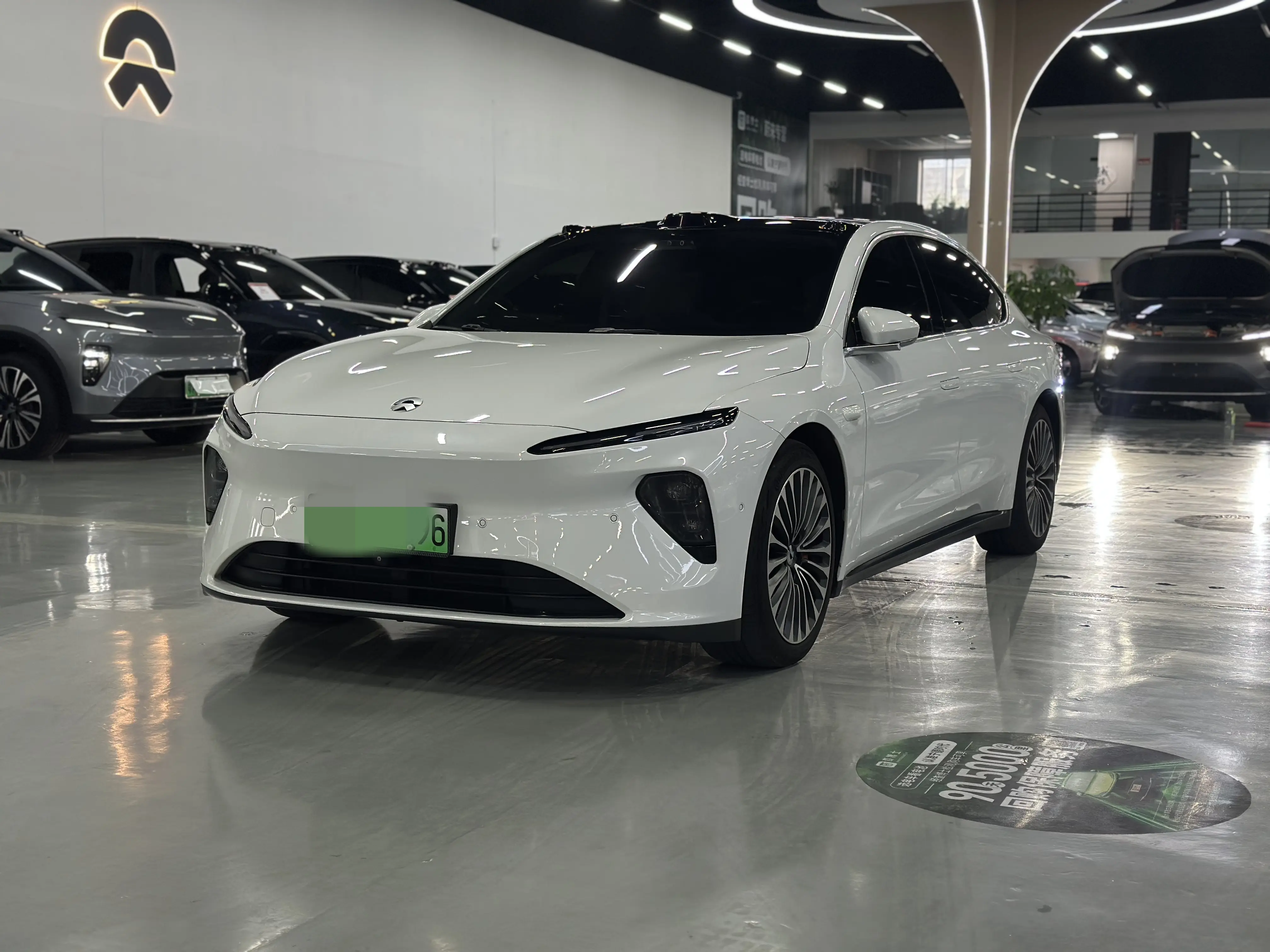 NIO ET7