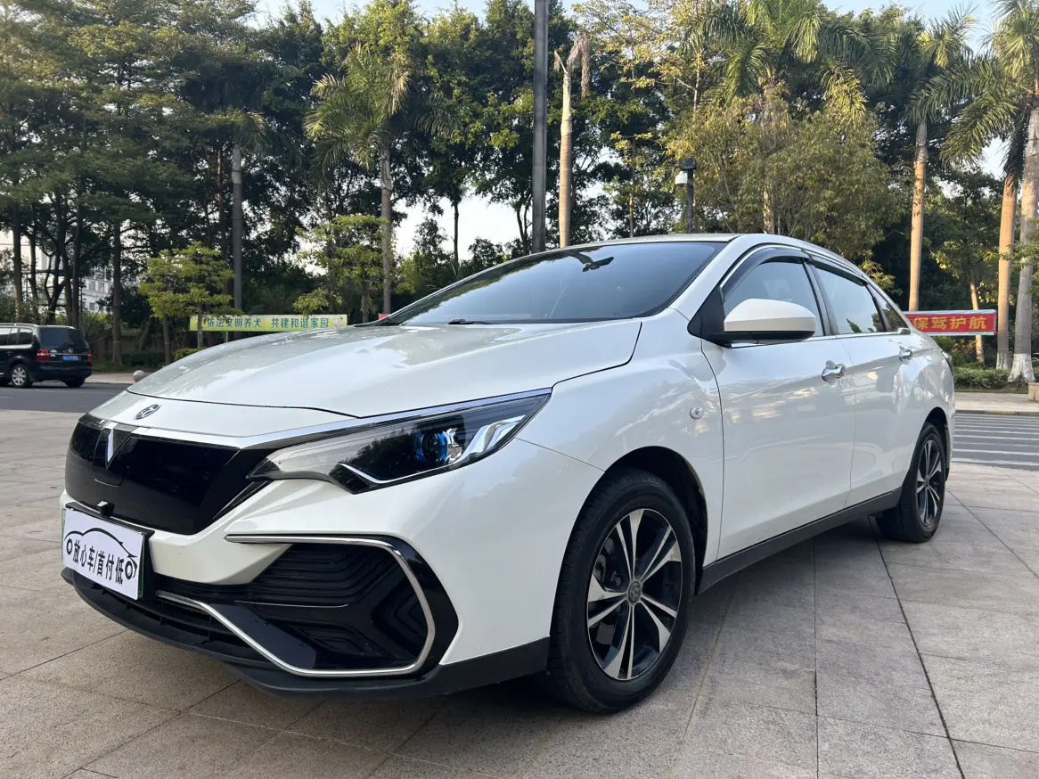 Kai Chen Venucia D60 EV