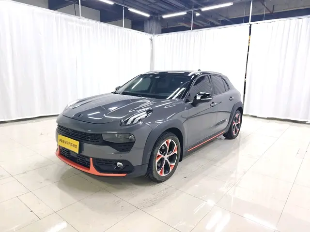 Lynk & Co 02