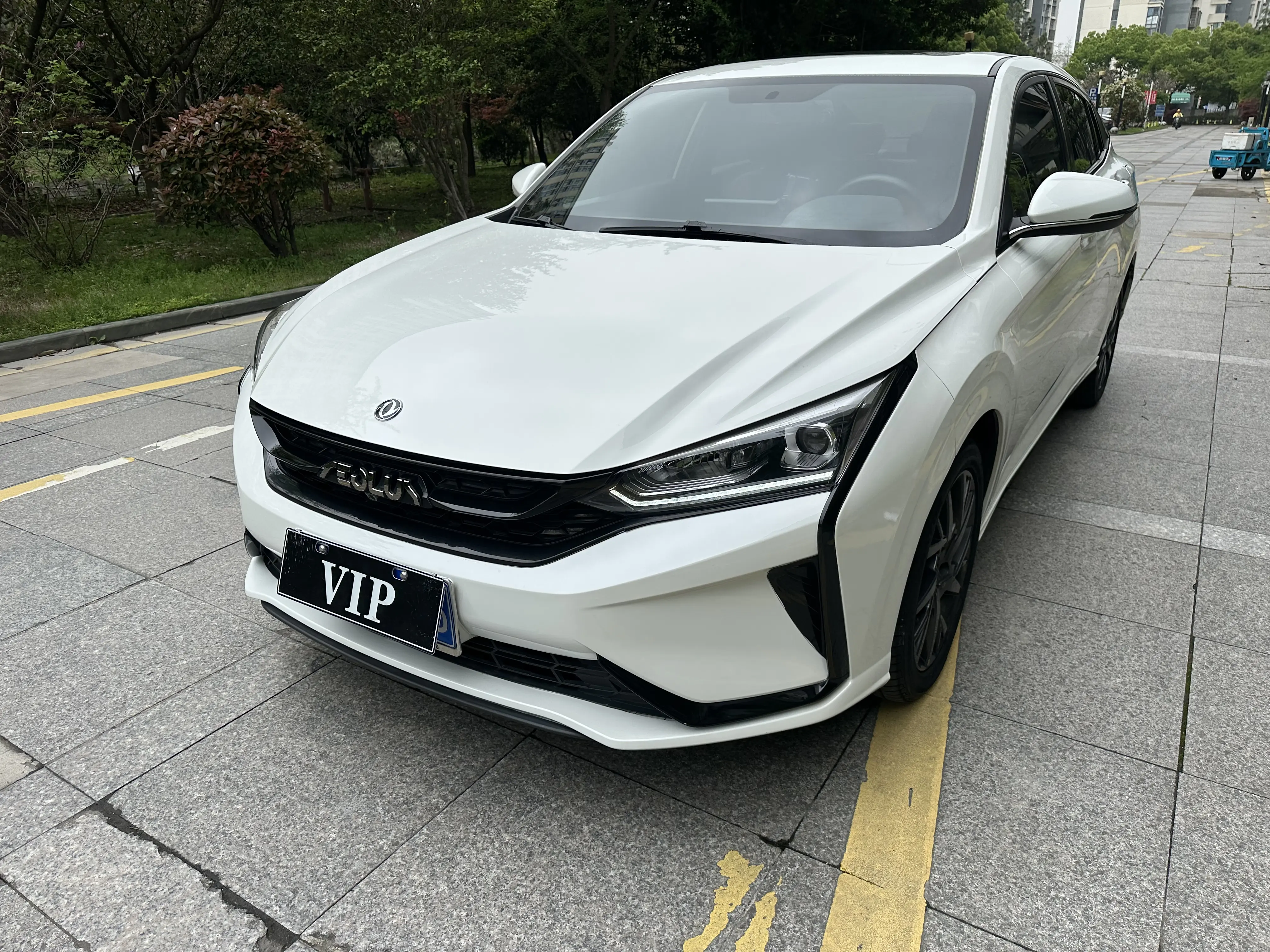 Dongfeng Yixuan