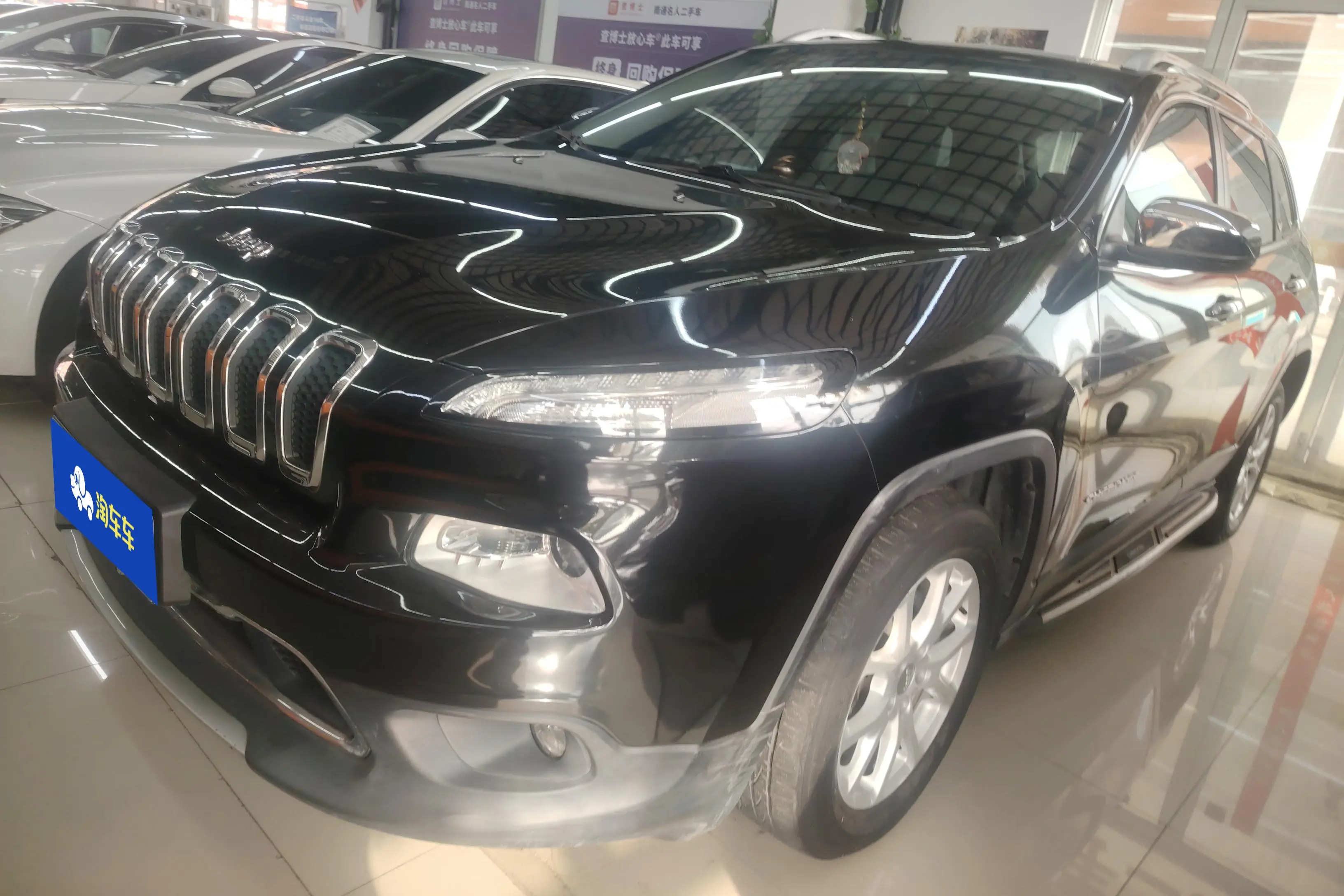 Jeep Cherokee