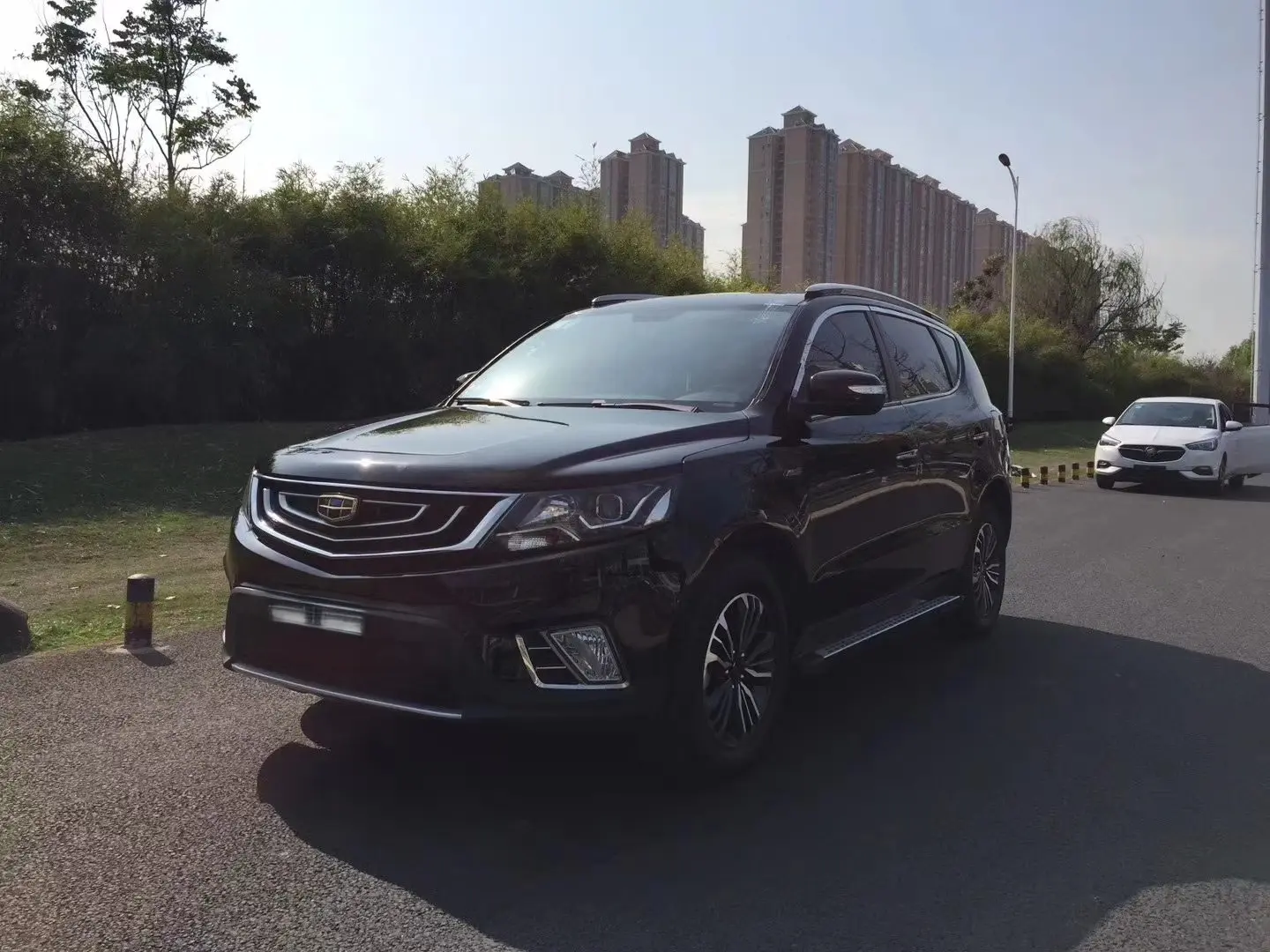 Geely Vision X6