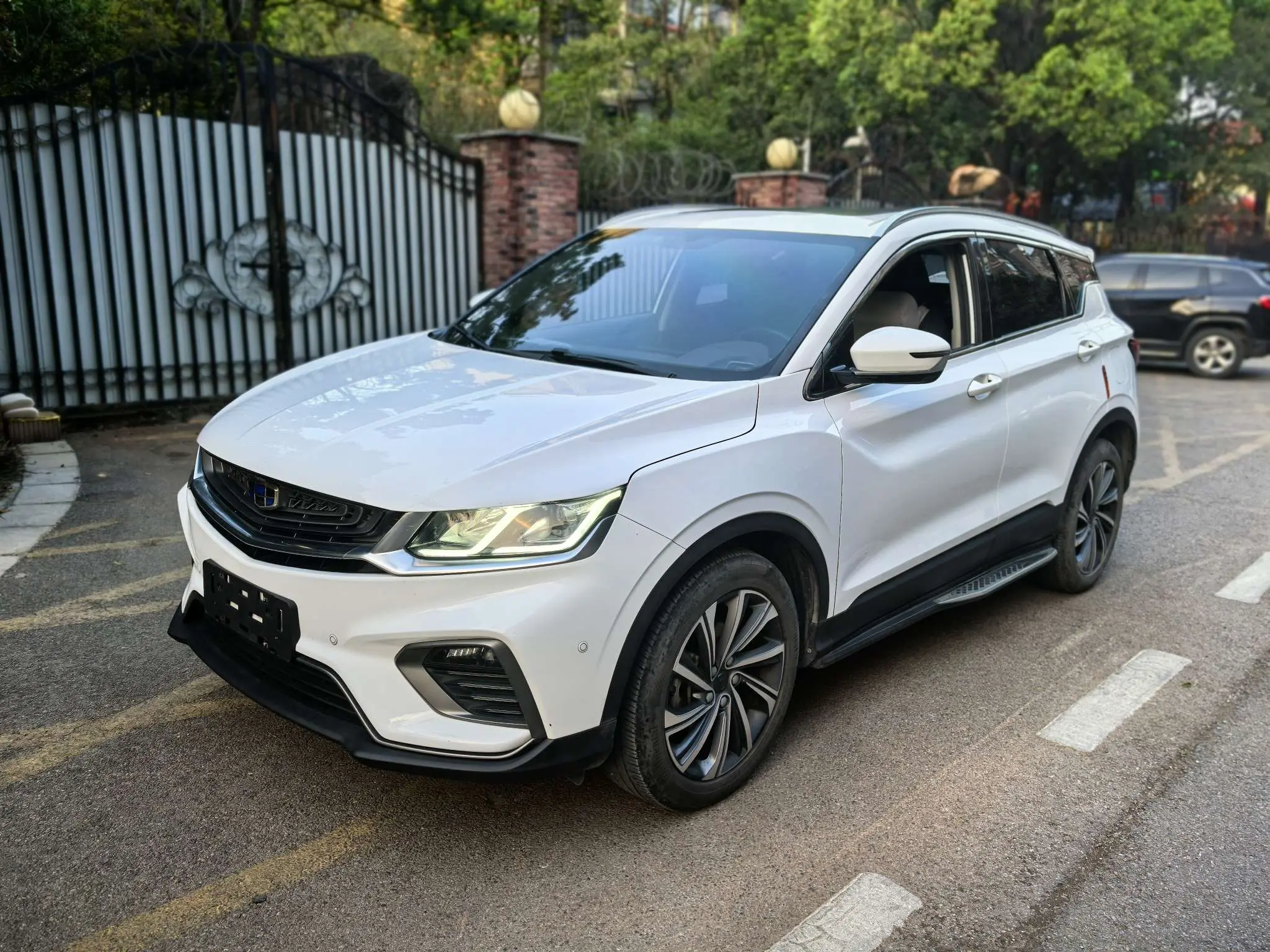 Geely Coolray SX11