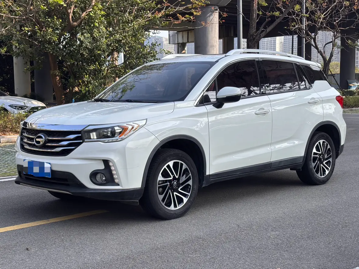 GAC Trumpchi GS4