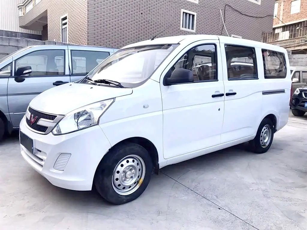 Wuling Rongguang V
