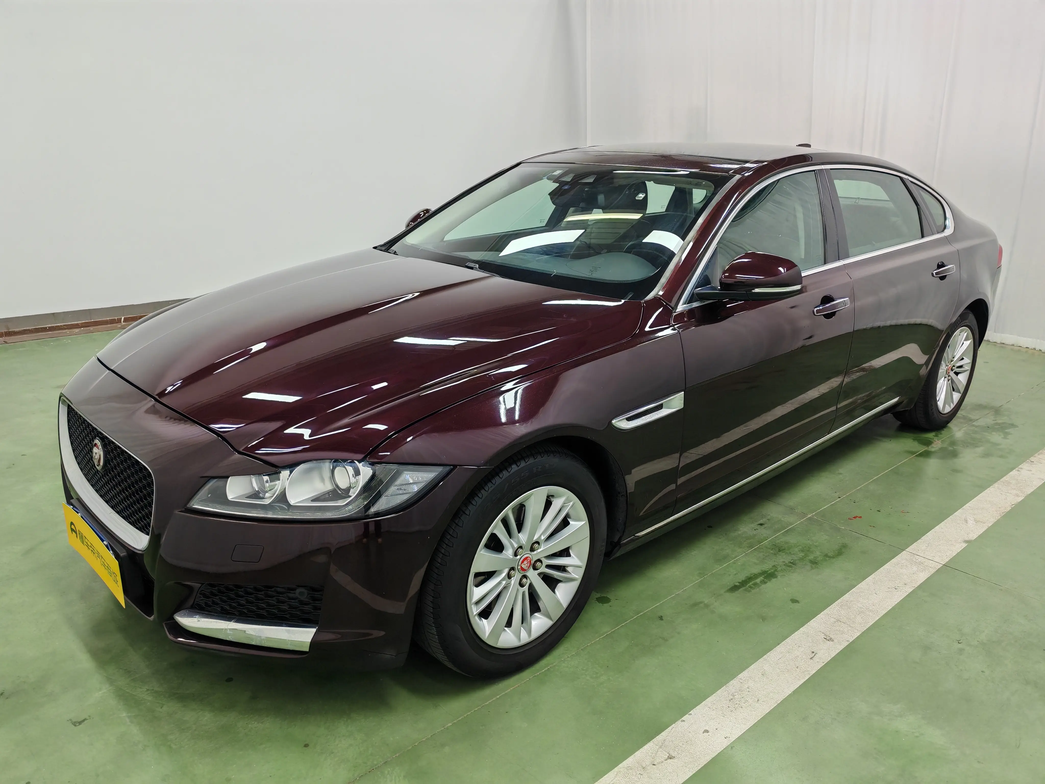Jaguar XFL