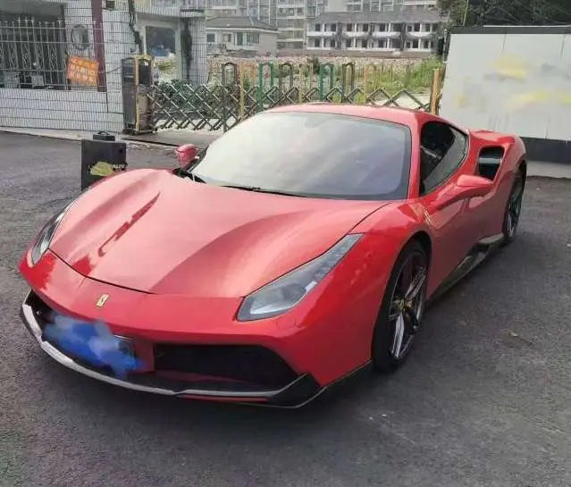 Ferrari 488