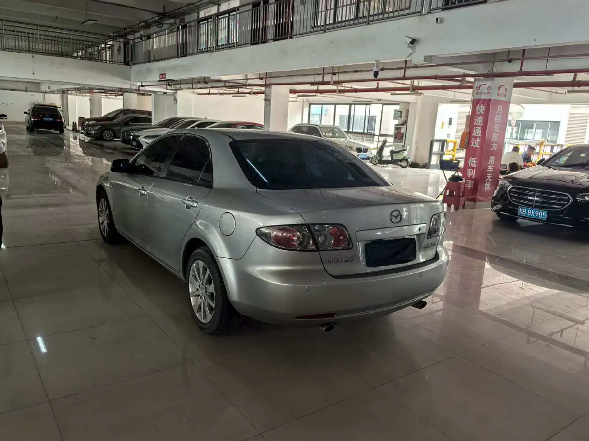 Mazda 6