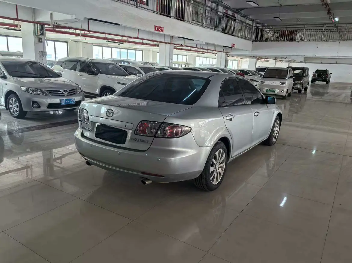 Mazda 6