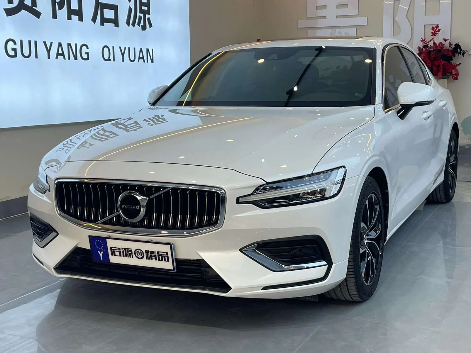 Volvo S60