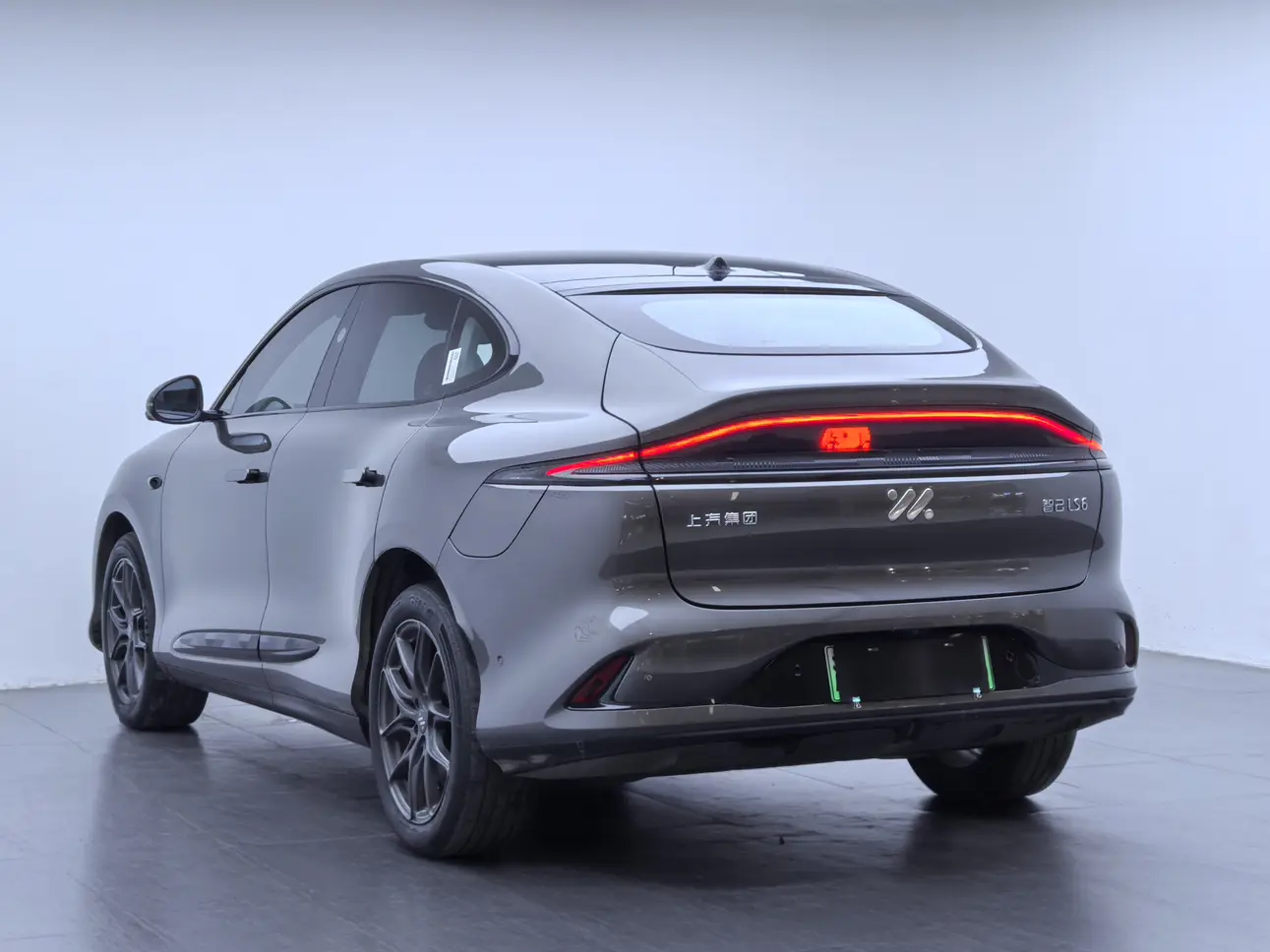 Zhiji LS6