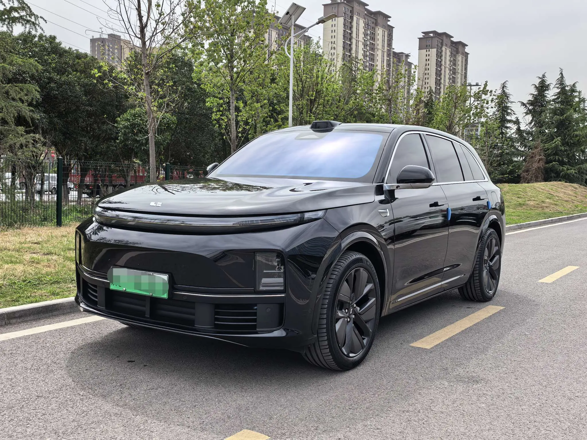 Lixiang L7