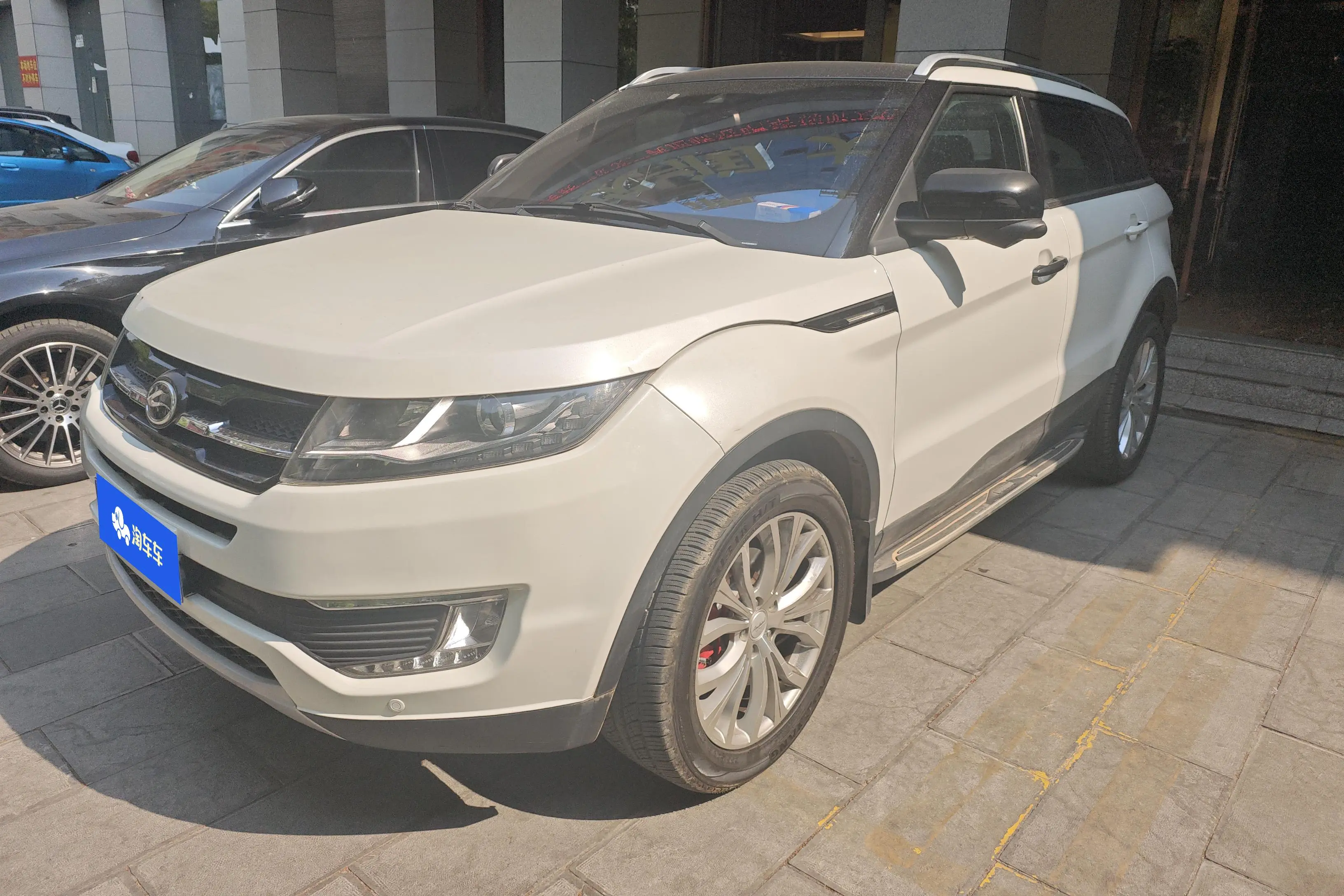 Lu Feng Landwind X7
