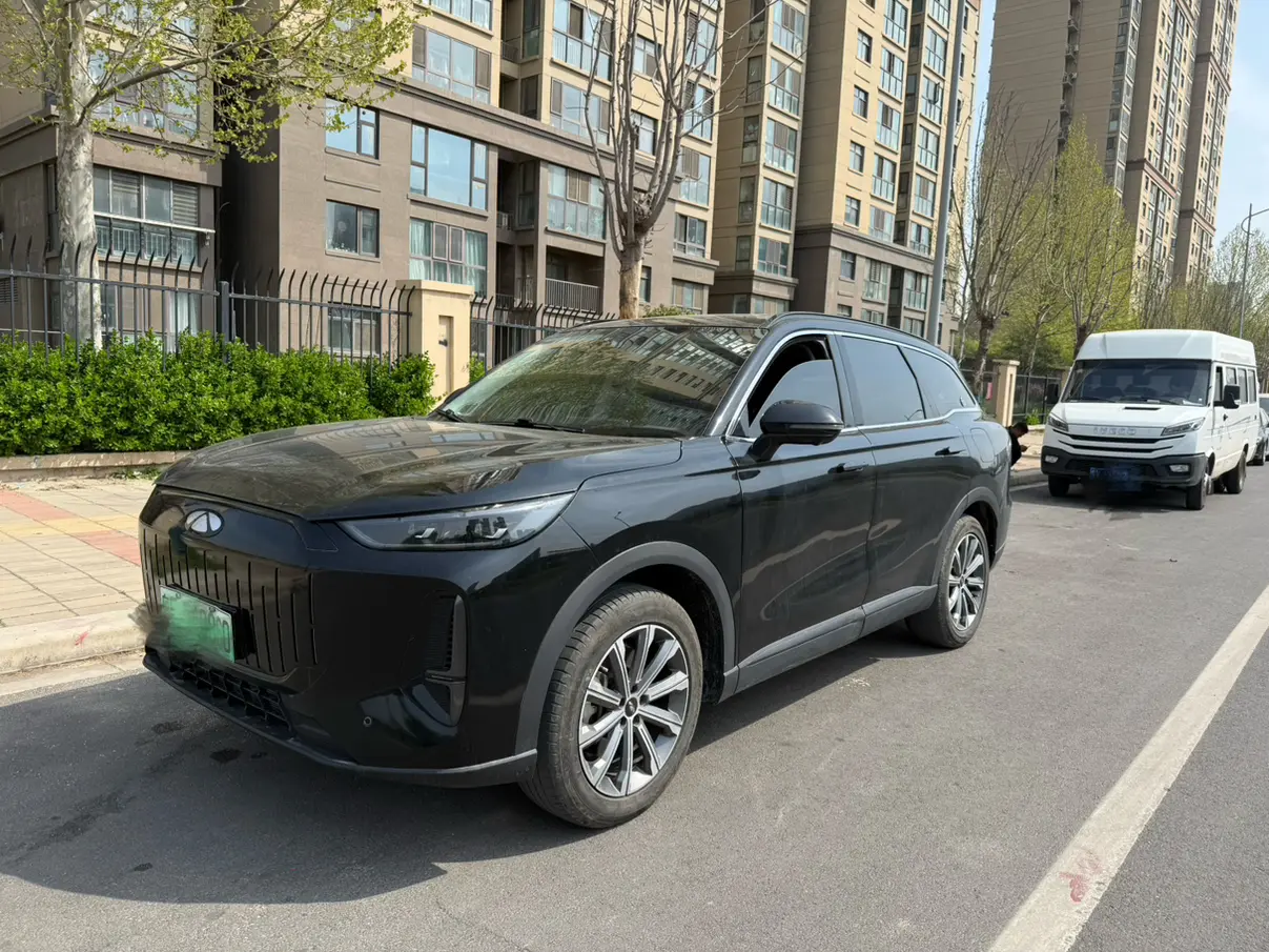 Chery Fengyun T9