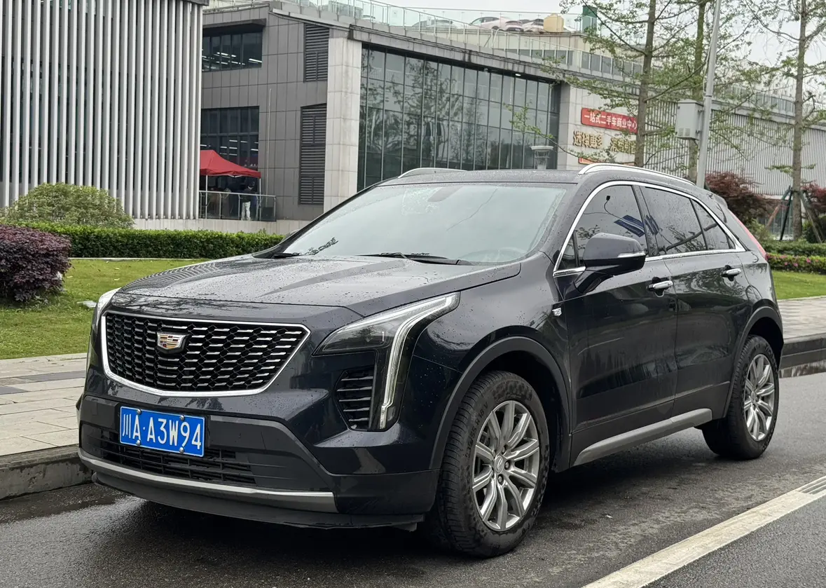 Cadillac XT4