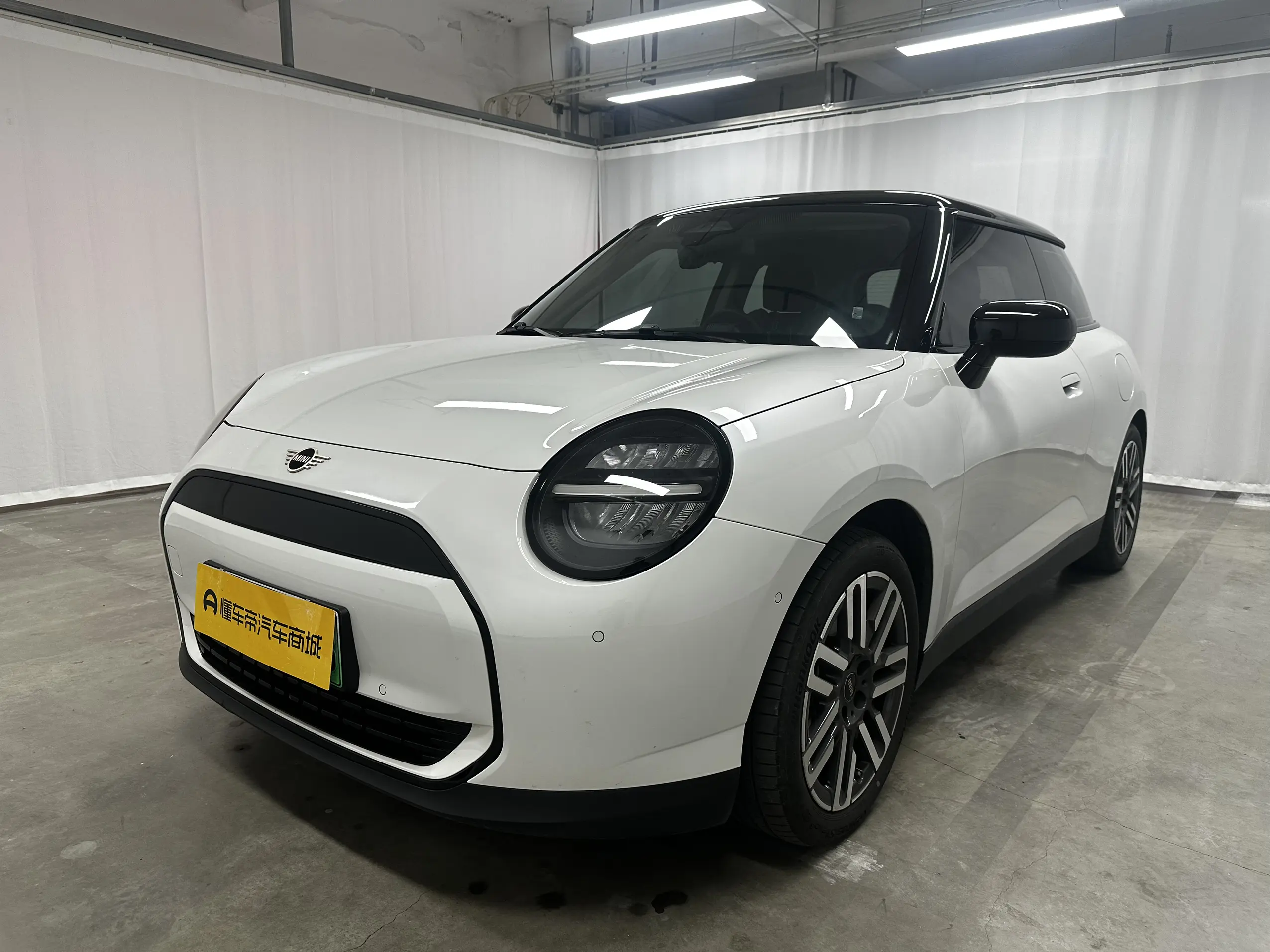 MINI ELECTRIC  COOPER