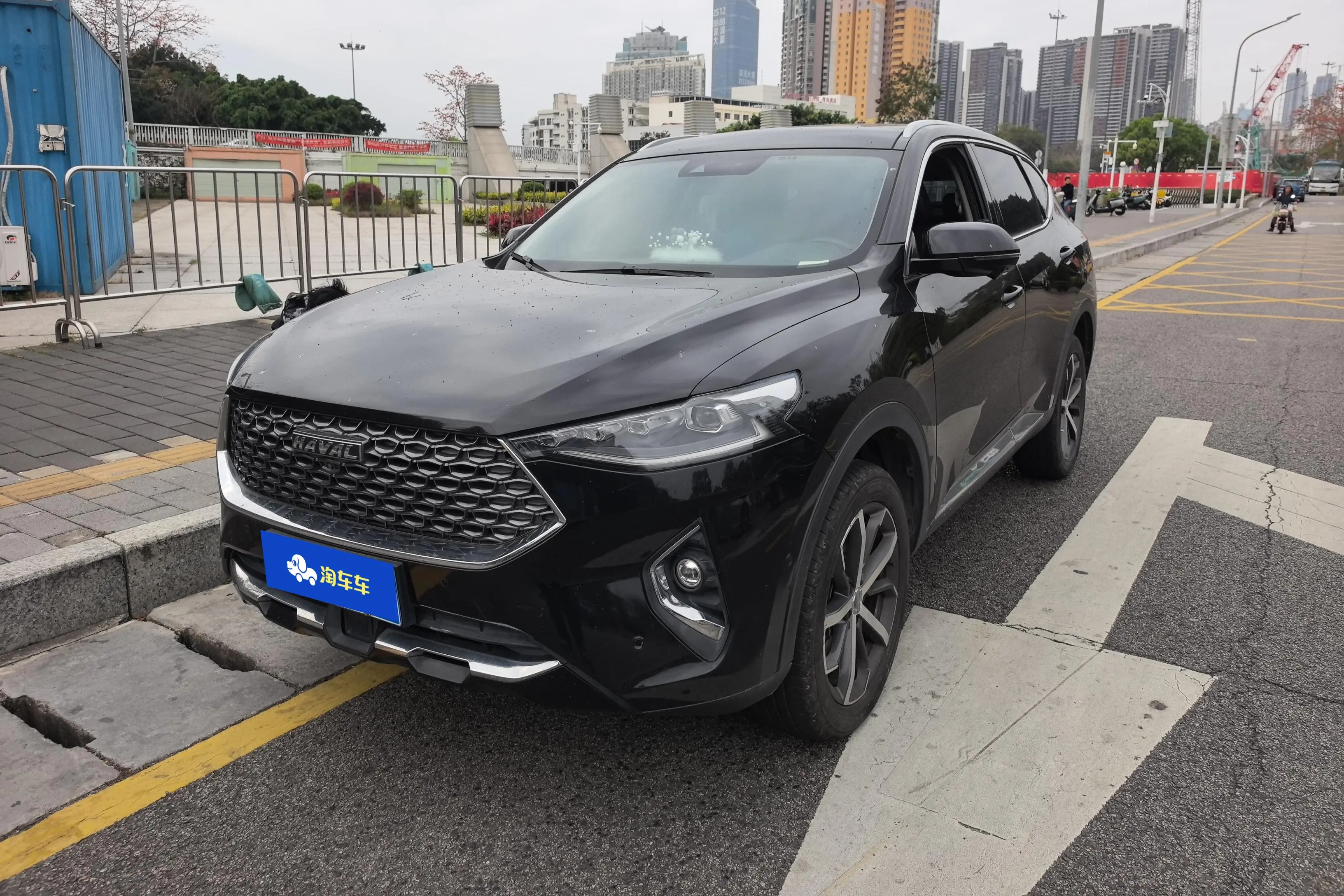 Haval F7