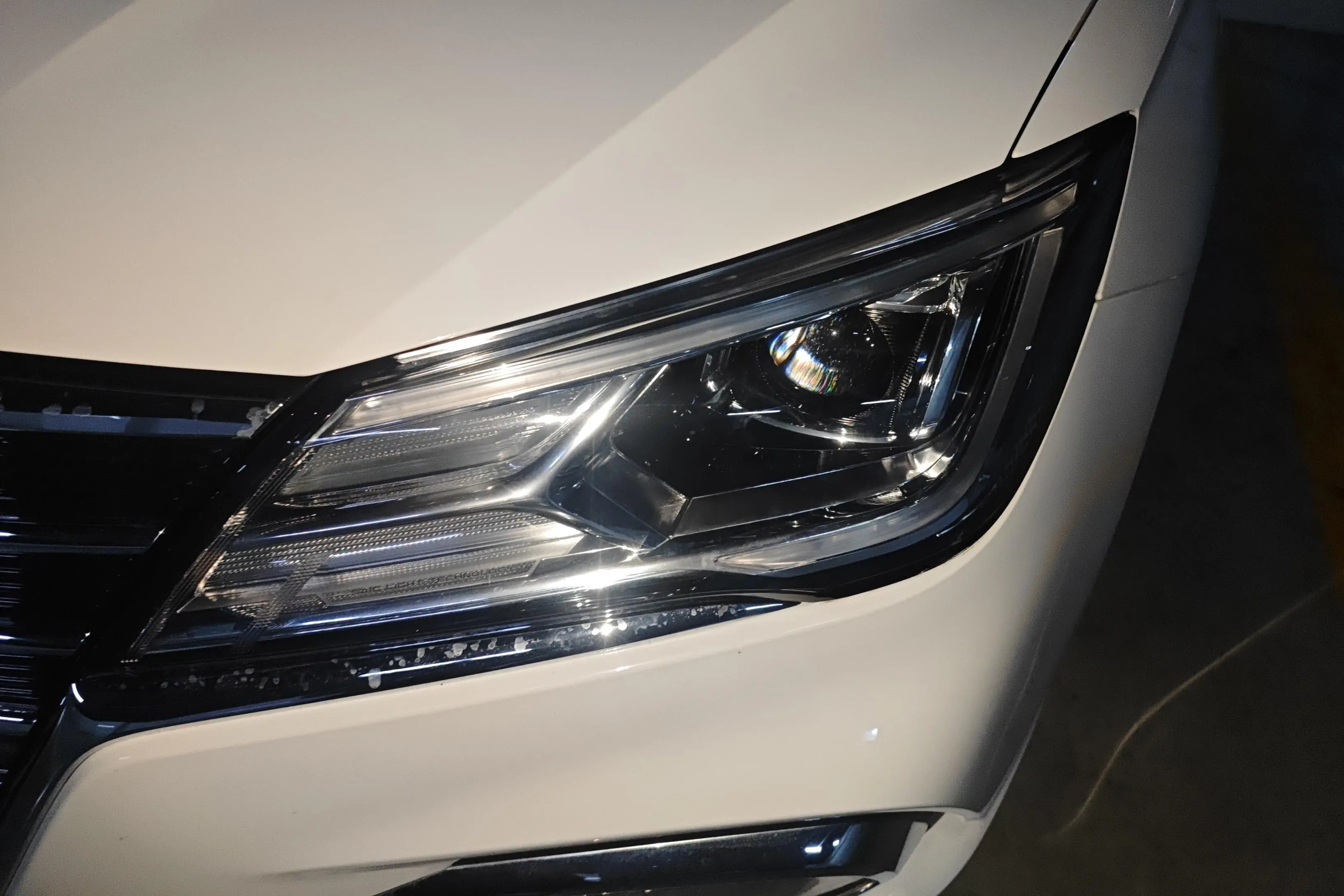 Roewe i5