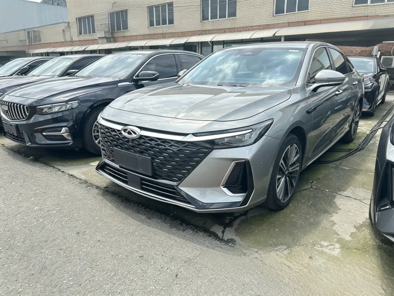 Chery Arrizo 8