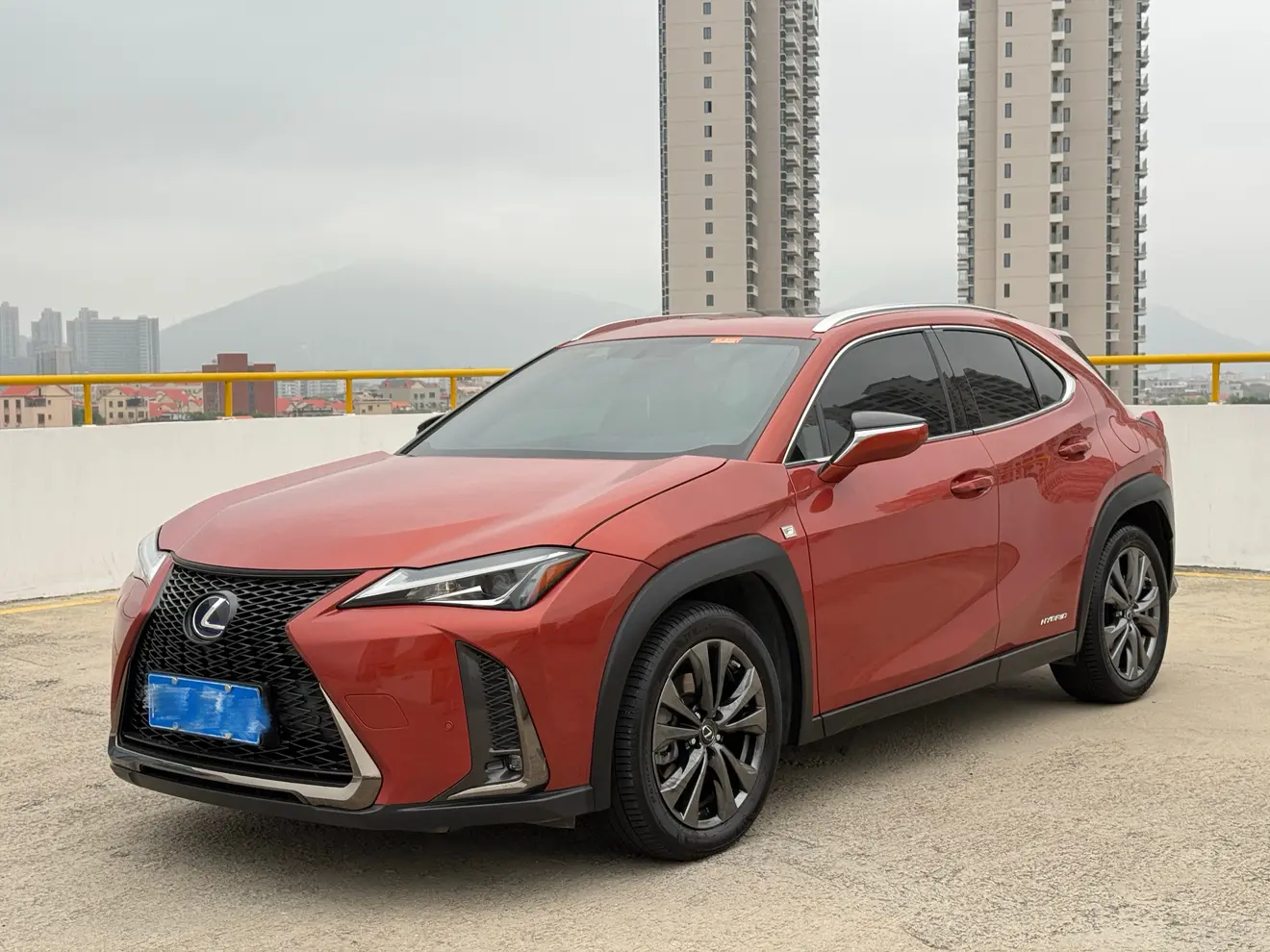 Lexus UX
