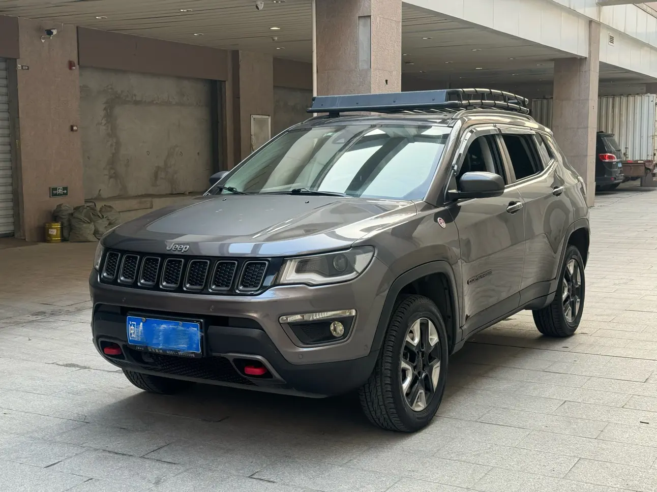 Jeep Guide to