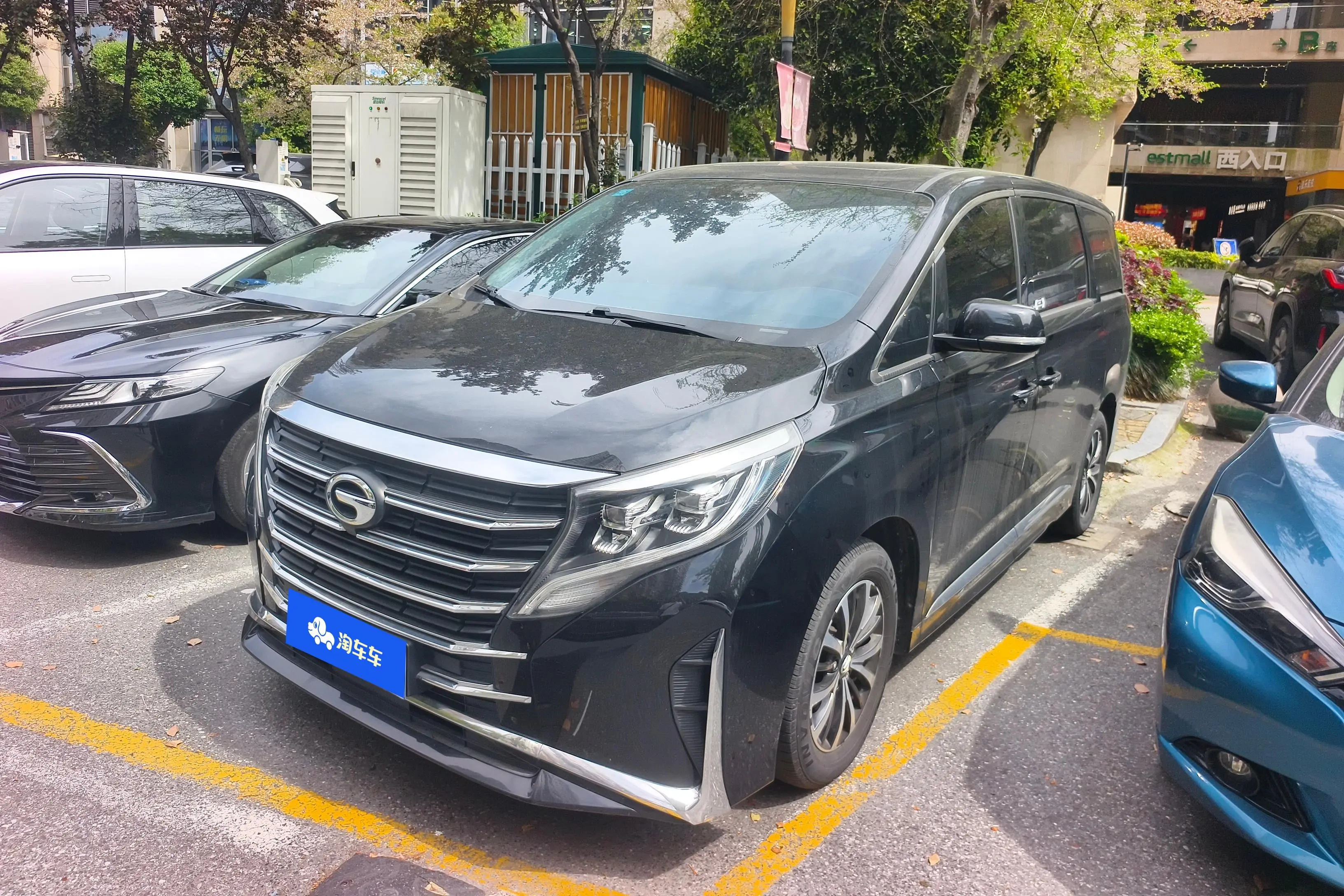 GAC Trumpchi M8
