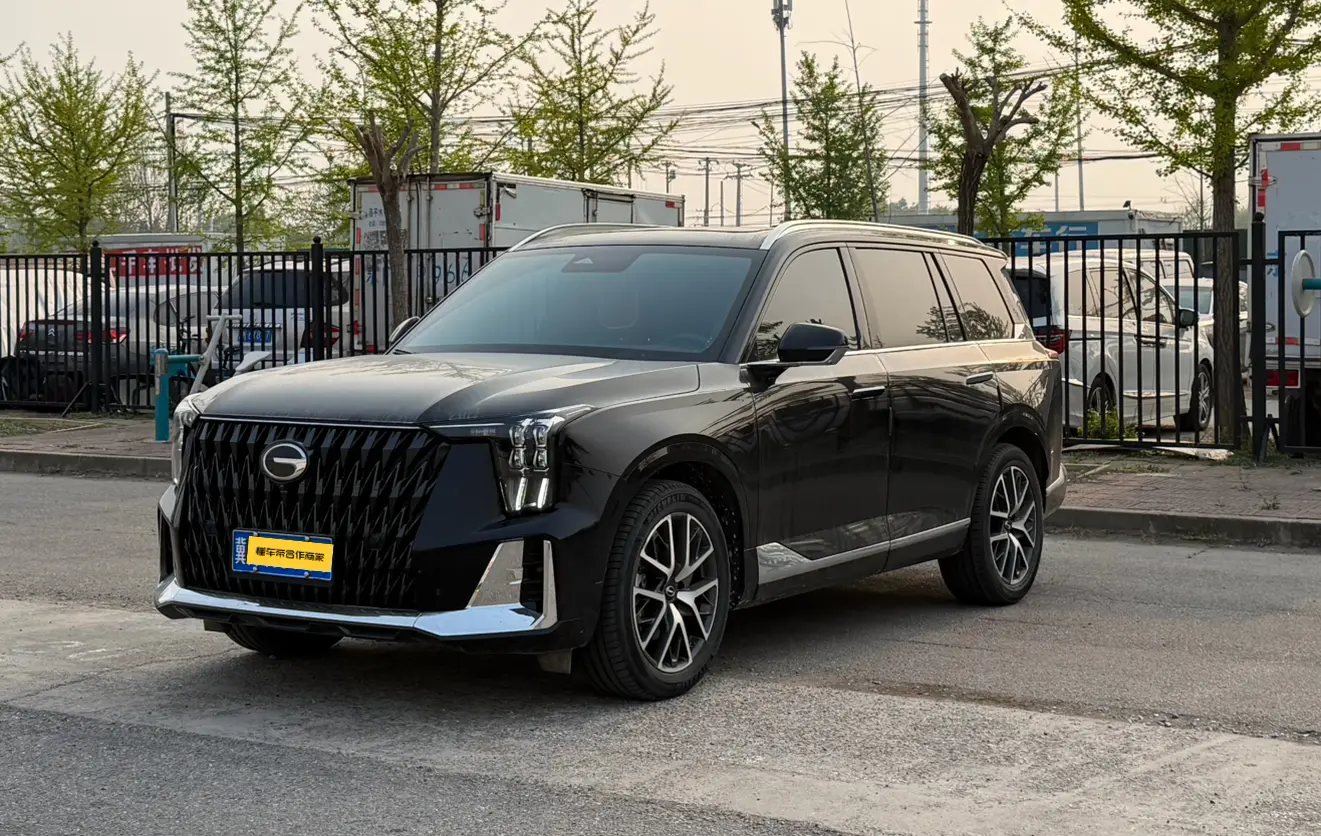GAC Trumpchi GS8