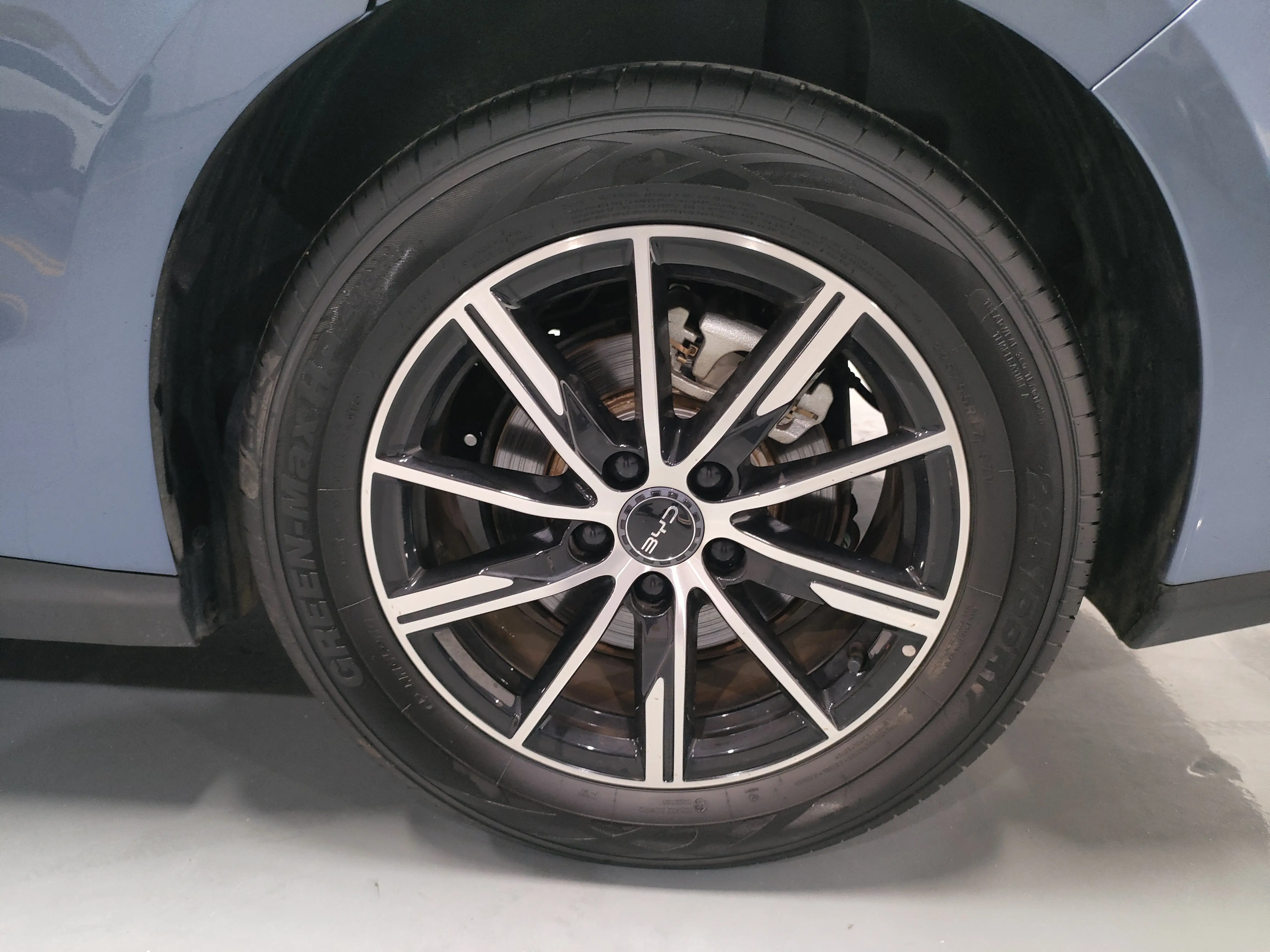 BYD Seal 06DM