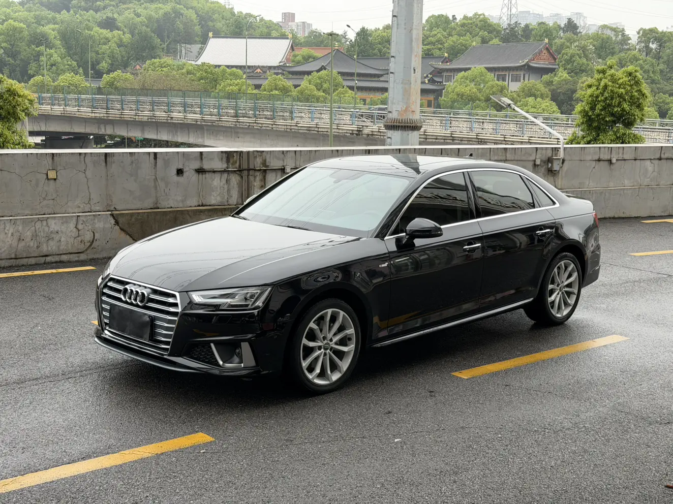 Audi A4L