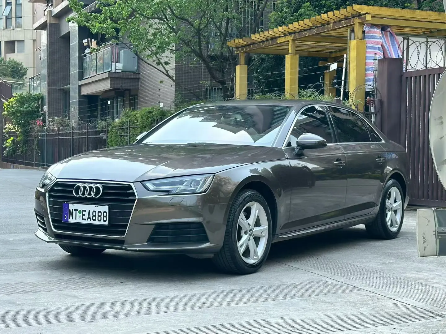 Audi A4L