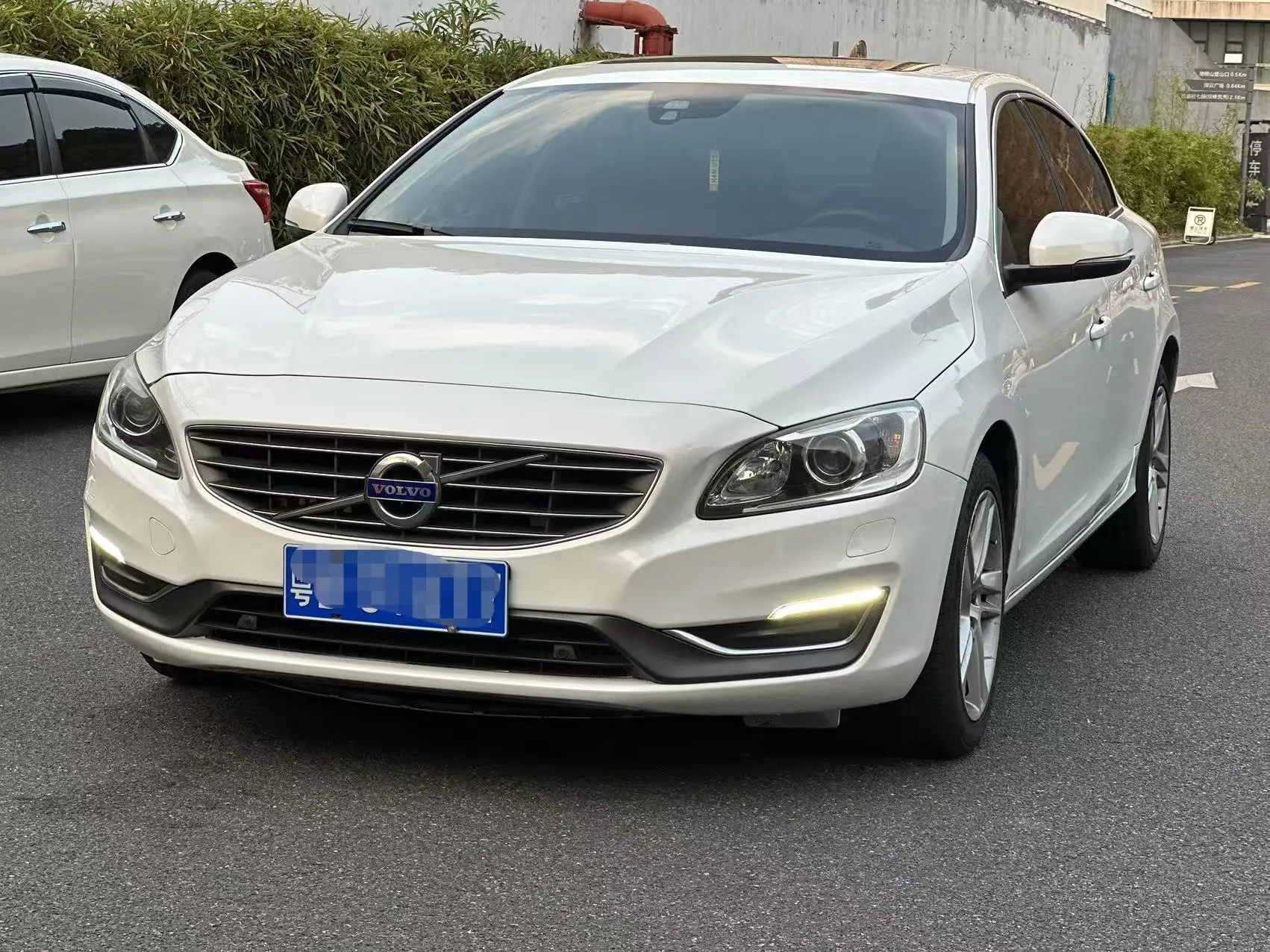 Volvo S60
