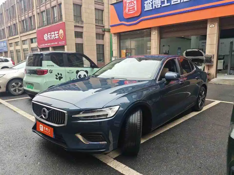 Volvo S60