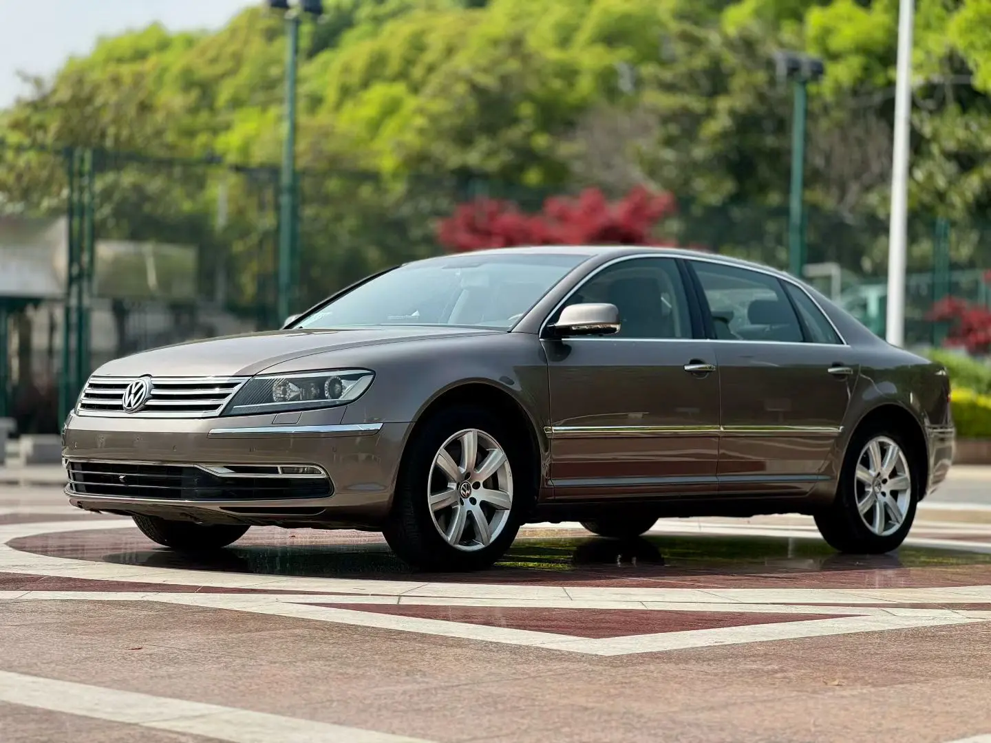 Volkswagen Phaeton / Phideon