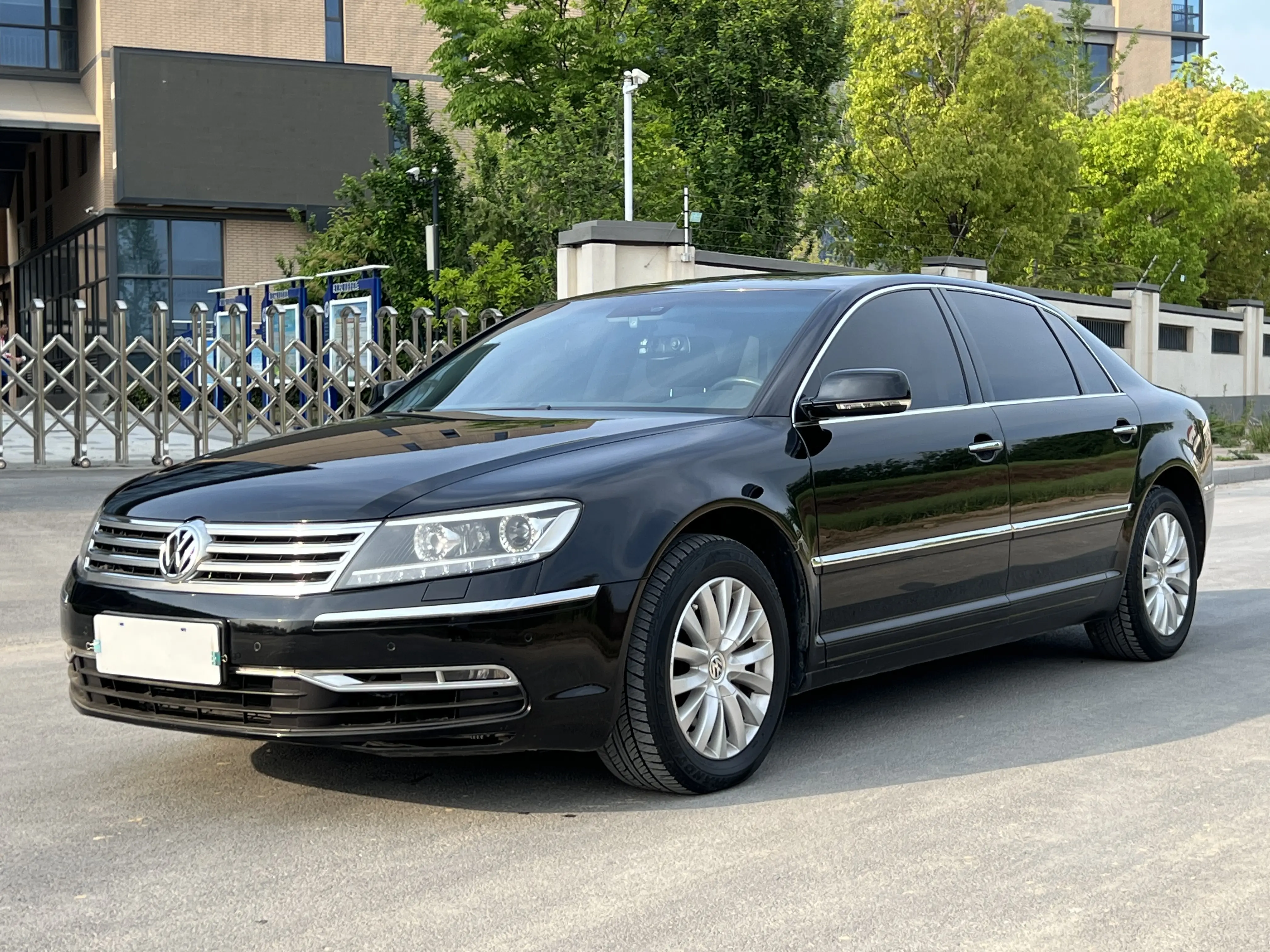 Volkswagen Phaeton / Phideon