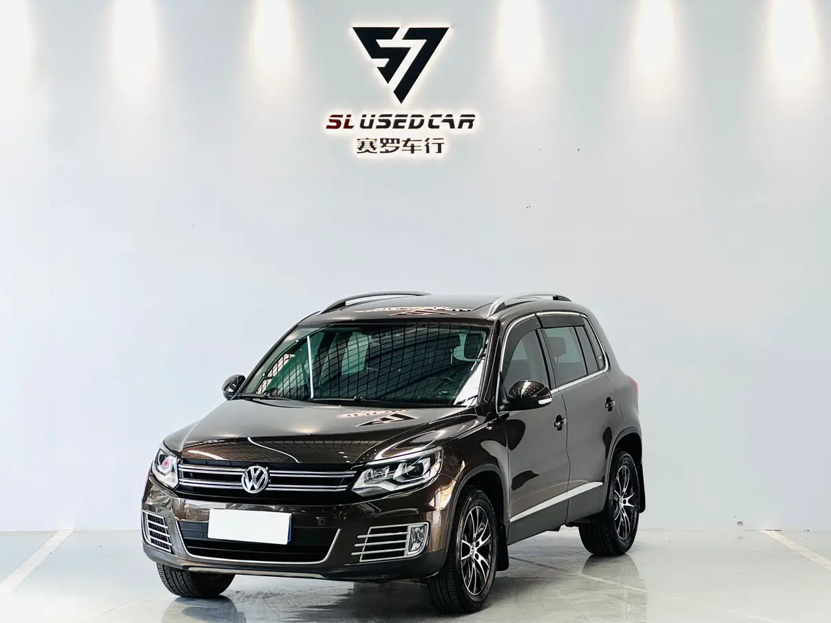 Volkswagen Tiguan (Tharu)