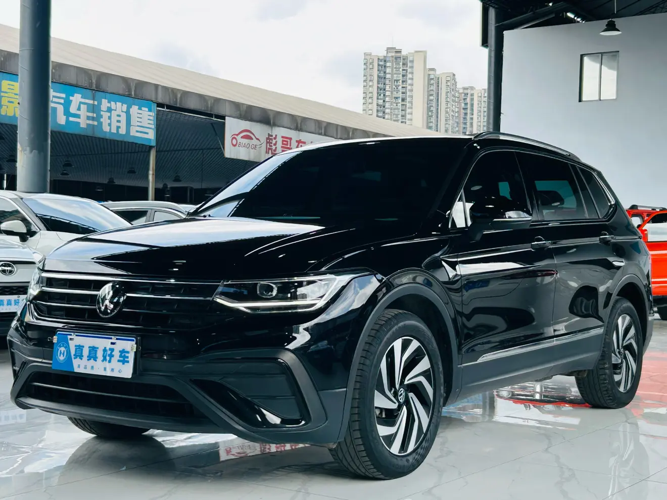 Volkswagen Tiguan L
