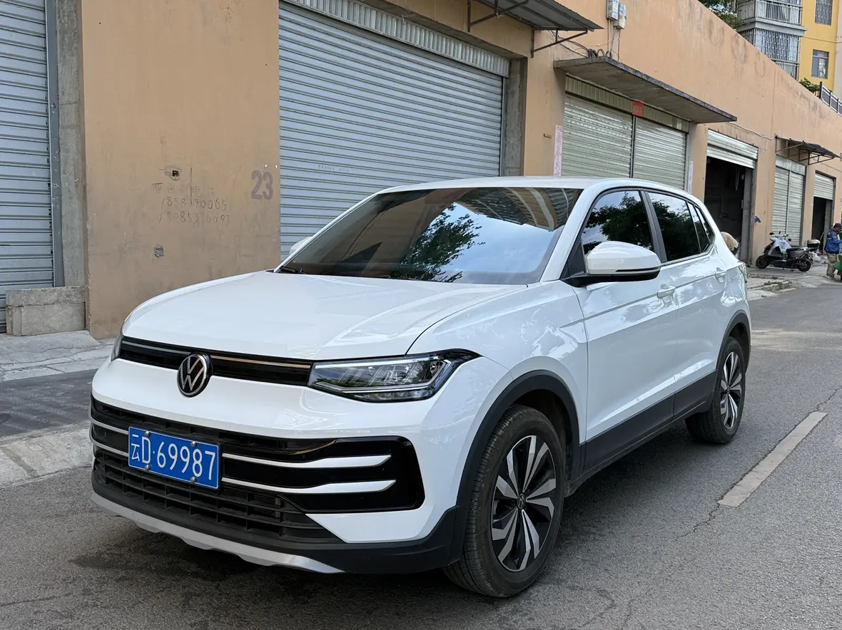 Volkswagen Tharu