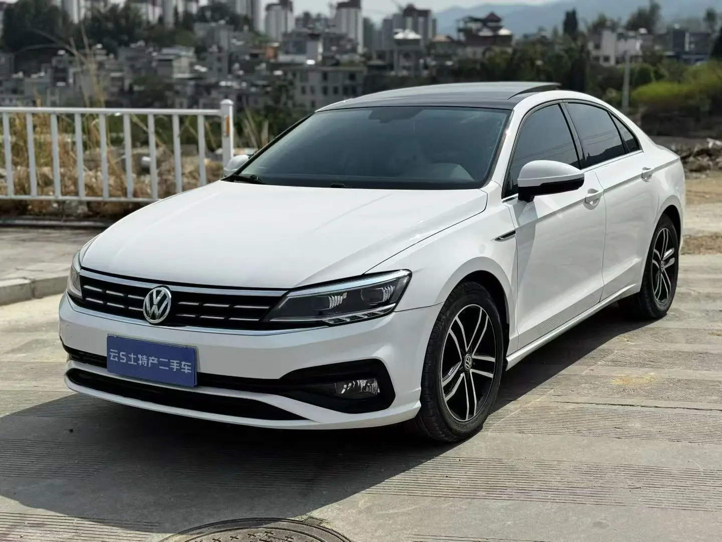 Volkswagen Lamando
