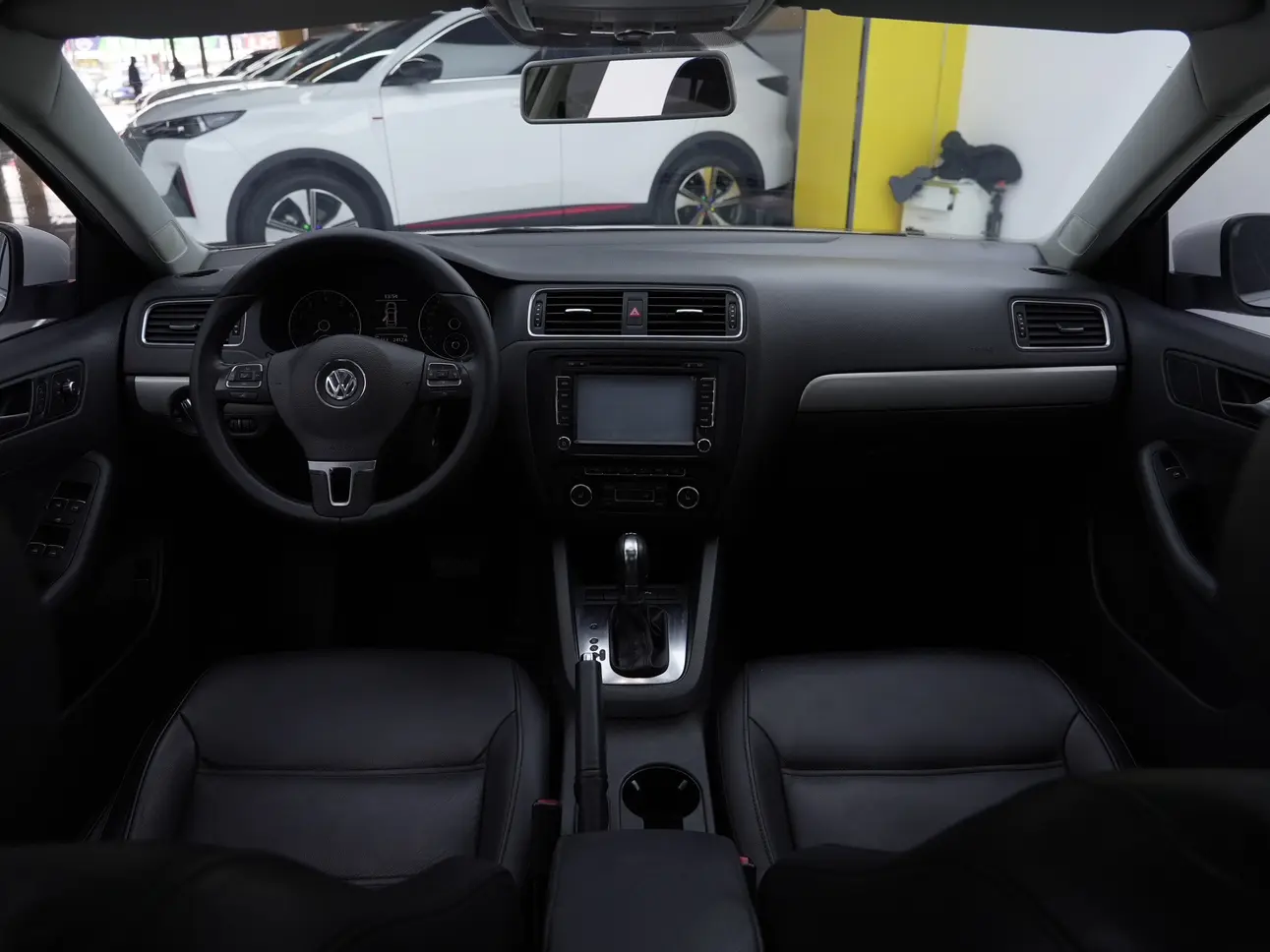 Volkswagen Sagitar
