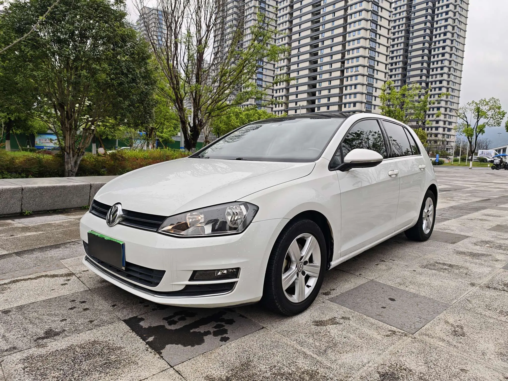 Volkswagen Golf