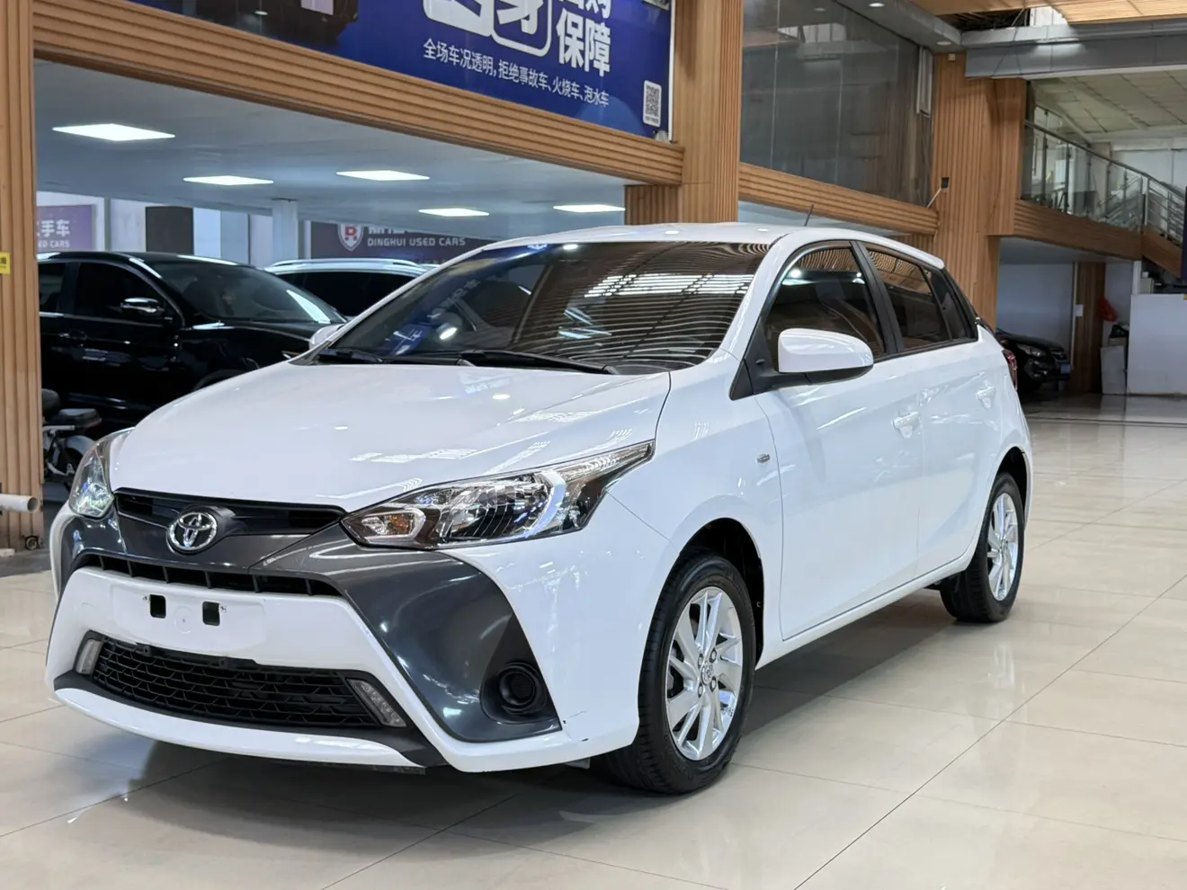 Toyota Yaris L