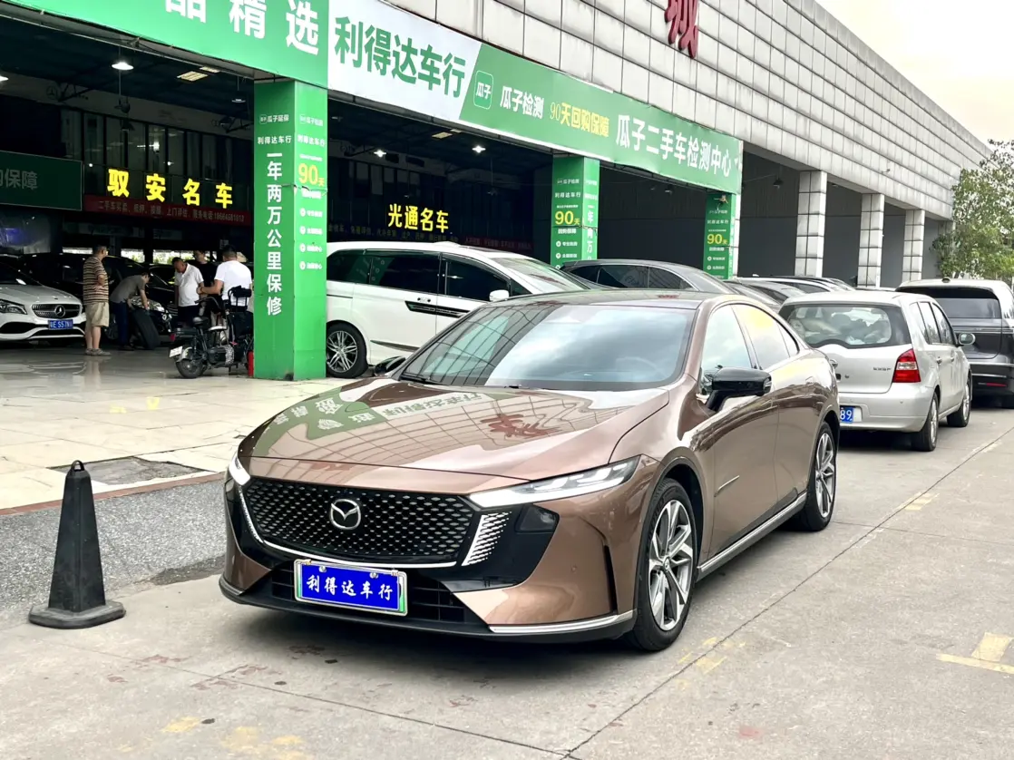 Mazda EZ-6
