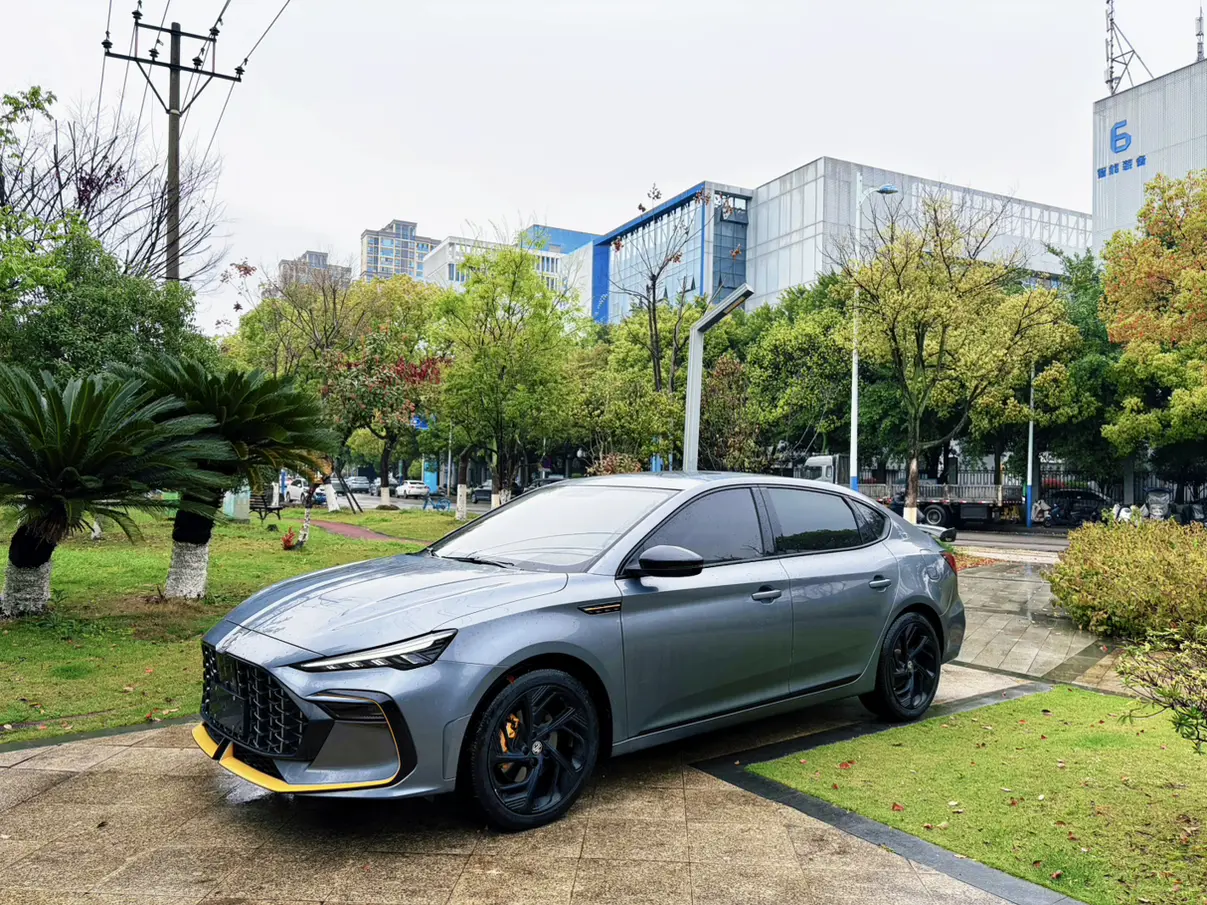 MG 6