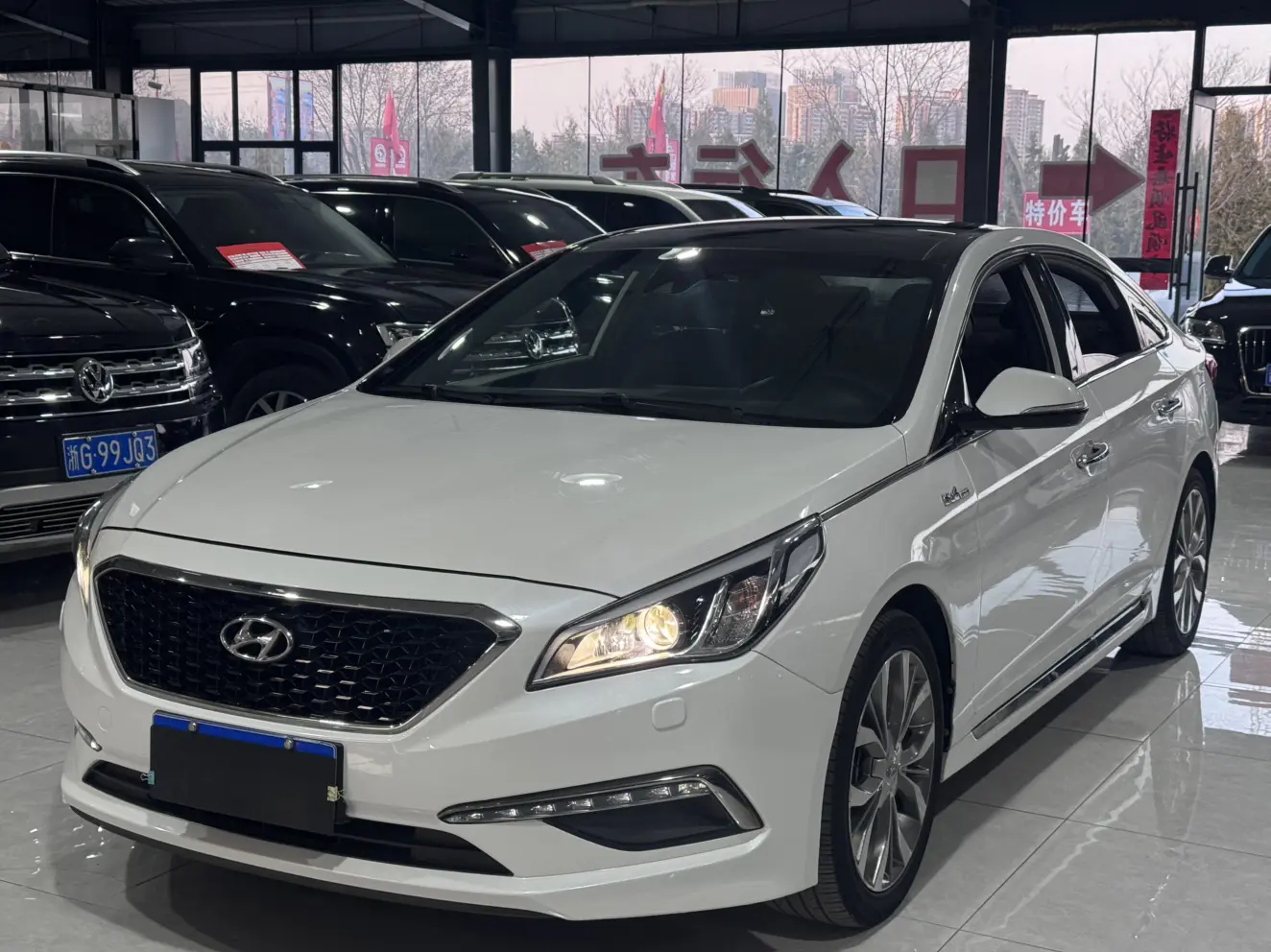 Hyundai Sonata nine