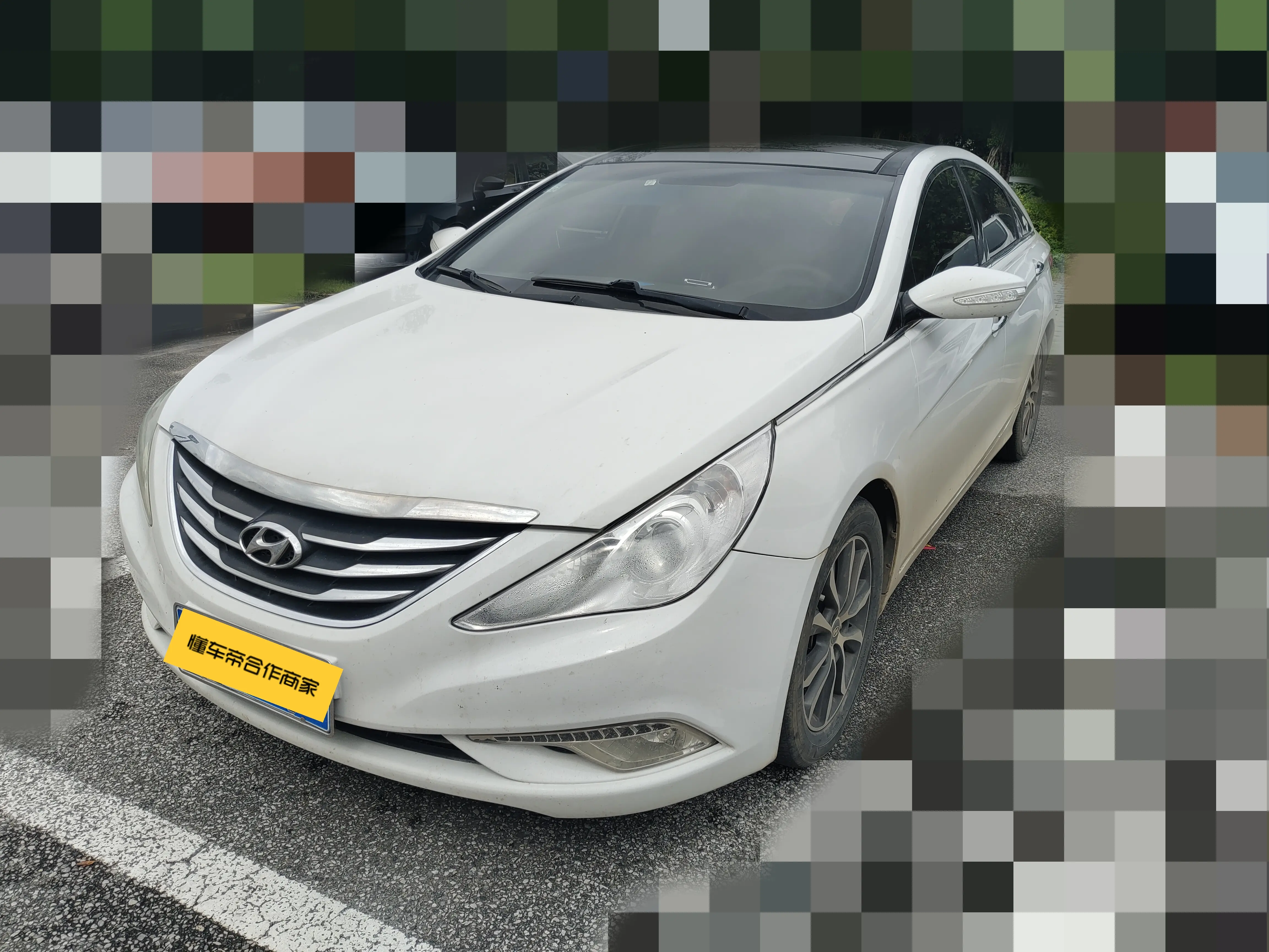 Hyundai Sonata eight