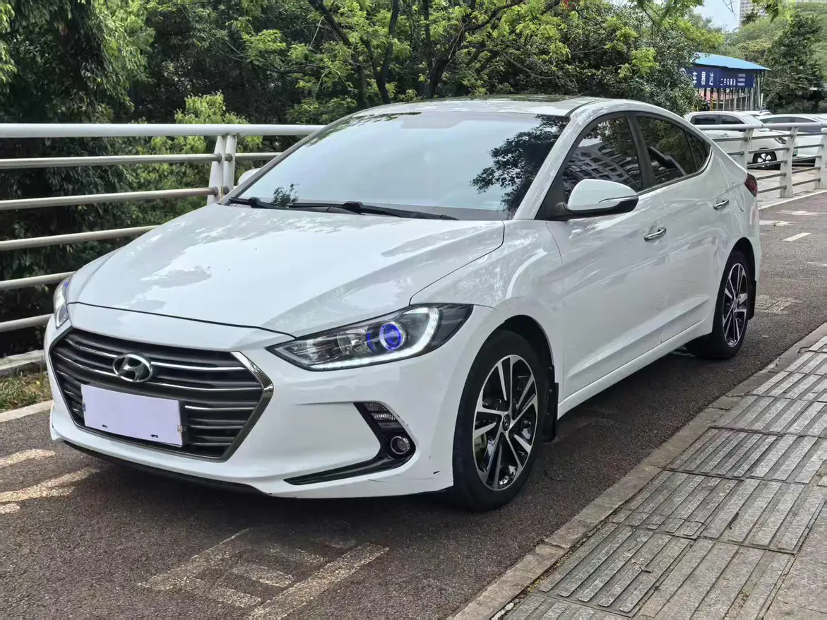 Hyundai Lead