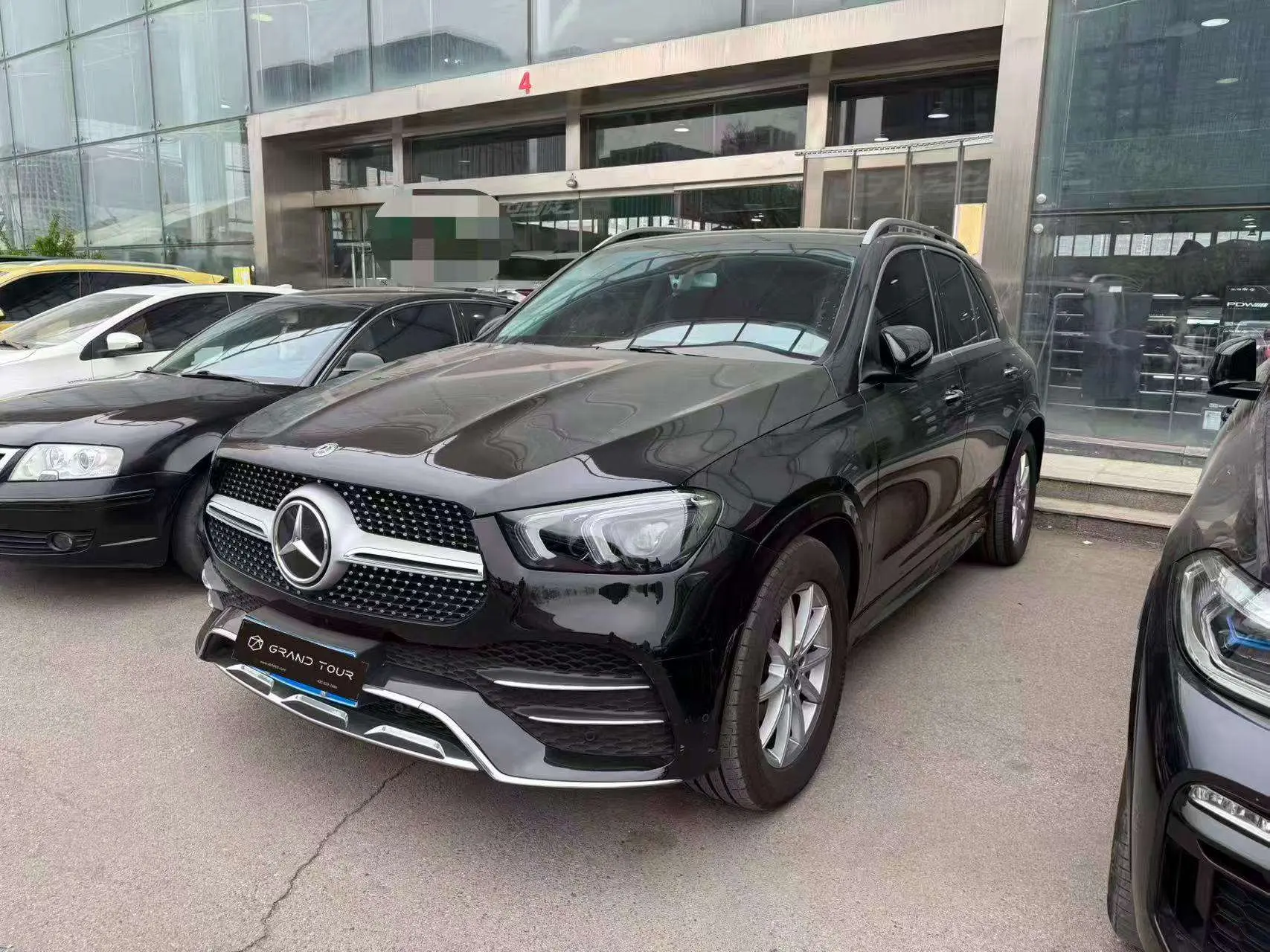 Mercedes-Benz GLE (Imported)