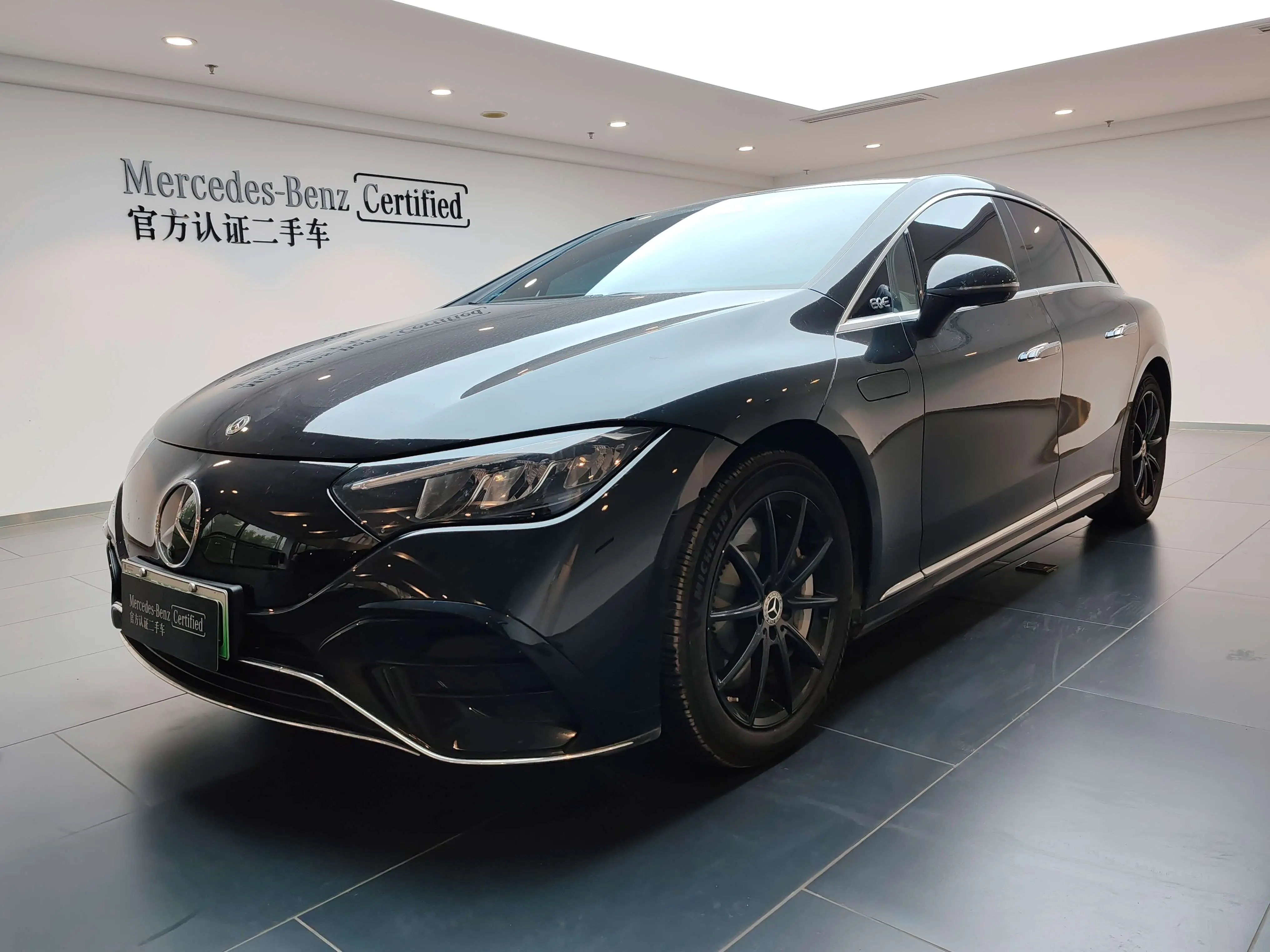 Mercedes-Benz EQE