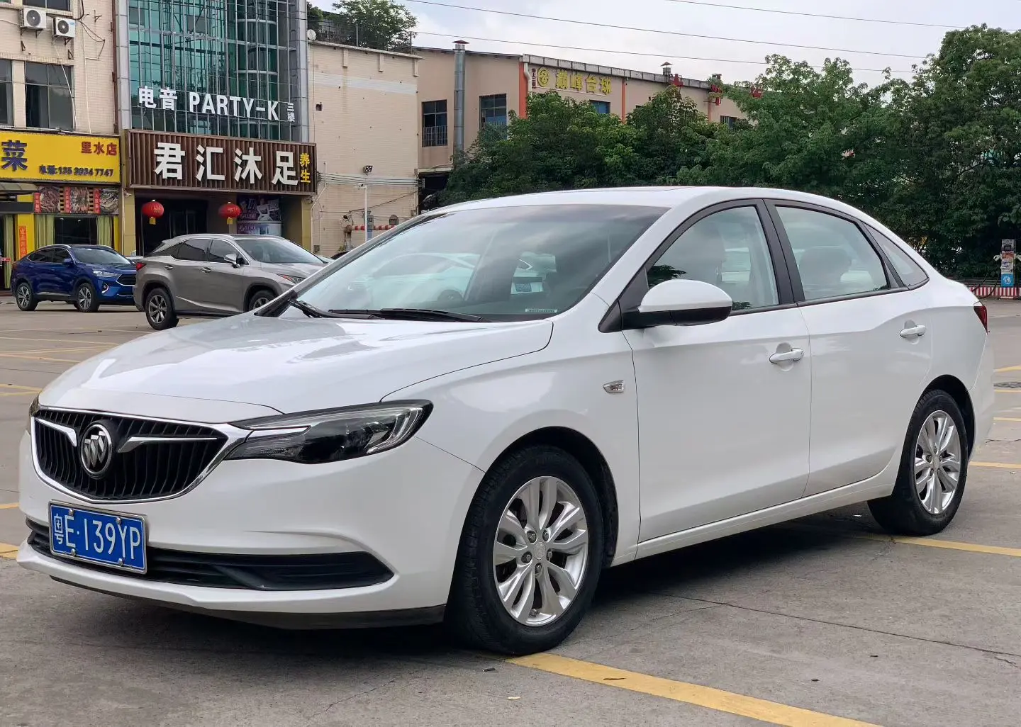 Buick Yinglang